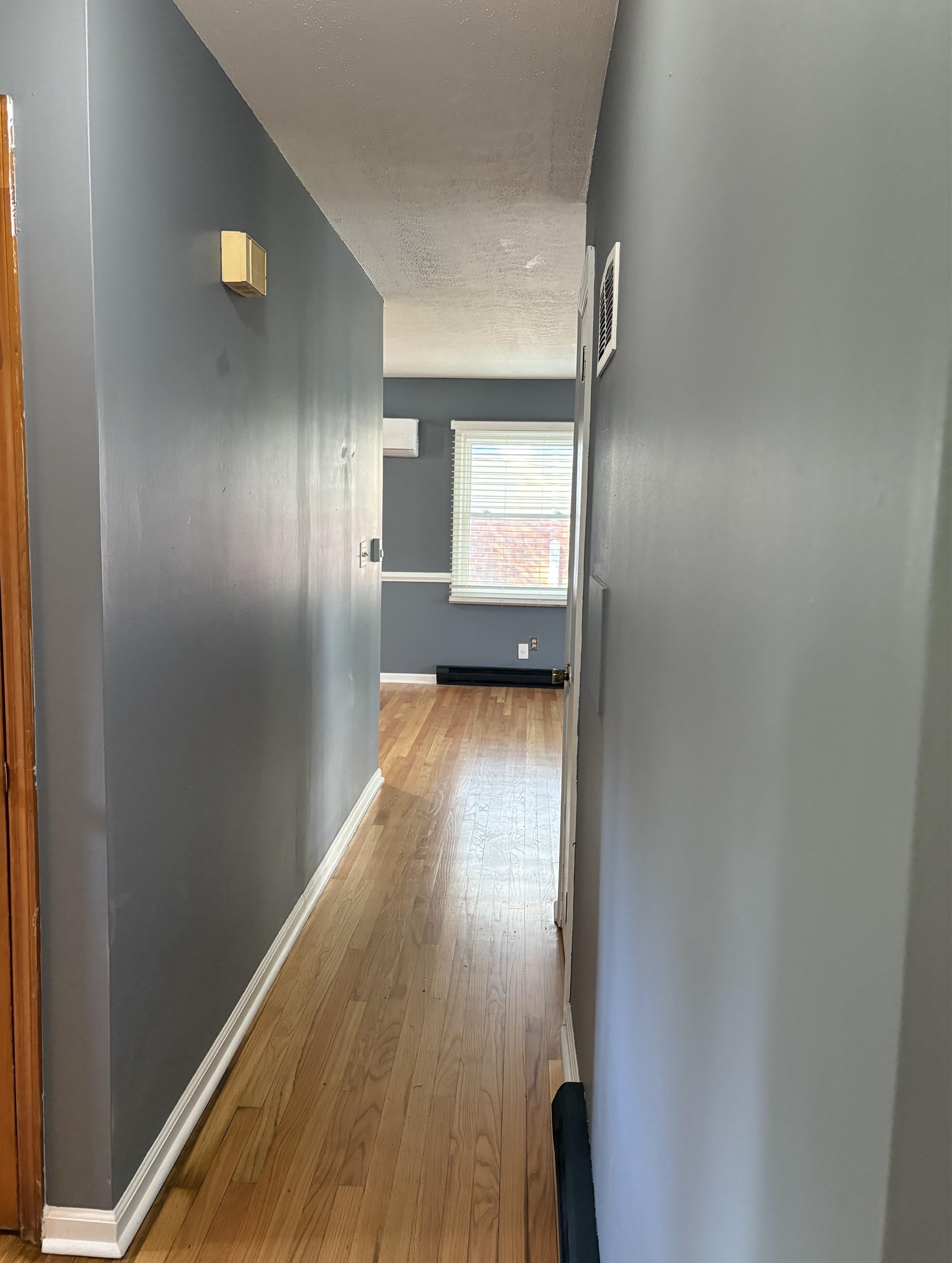 833 JEFFERSON AVE, WAYNESBORO, Virginia 22980, 5 Bedrooms Bedrooms, ,3 BathroomsBathrooms,Residential,833 JEFFERSON AVE,667715 MLS # 667715