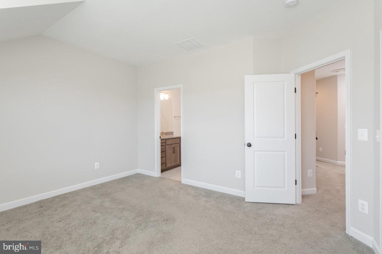 3393 MONTEREY DR, ROCKINGHAM, Virginia 22801, 3 Bedrooms Bedrooms, ,2 BathroomsBathrooms,Residential,For sale,3393 MONTEREY DR,VARO2002178 MLS # VARO2002178