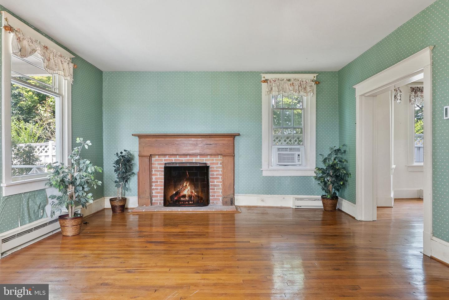 64 SALEM CHURCH RD, BOYCE, Virginia 22620, 4 Bedrooms Bedrooms, ,1 BathroomBathrooms,Residential,For sale,64 SALEM CHURCH RD,VACL2003834 MLS # VACL2003834
