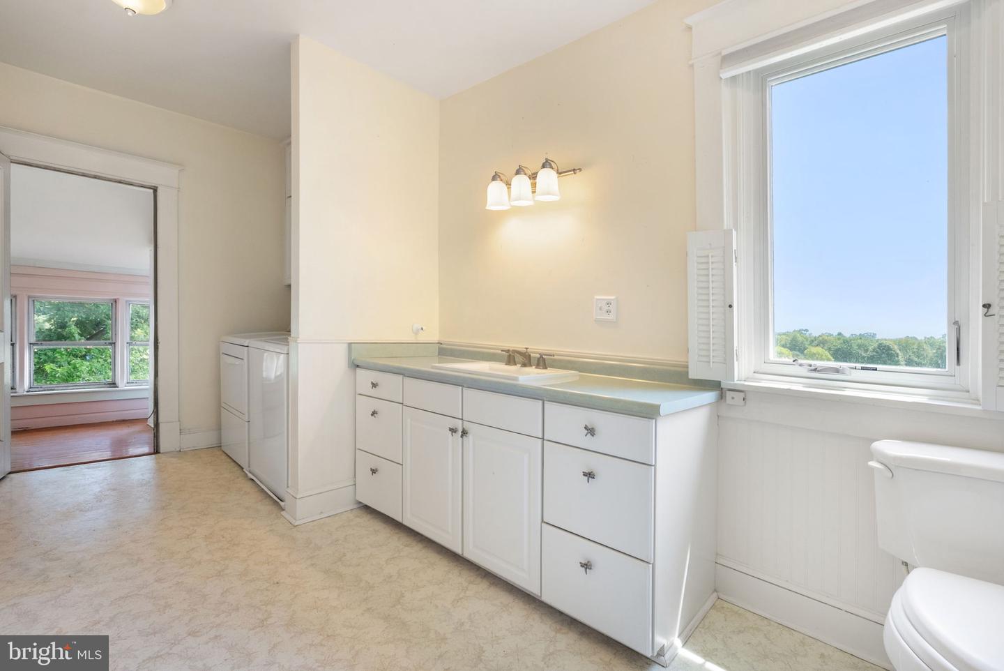 64 SALEM CHURCH RD, BOYCE, Virginia 22620, 4 Bedrooms Bedrooms, ,1 BathroomBathrooms,Residential,For sale,64 SALEM CHURCH RD,VACL2003834 MLS # VACL2003834