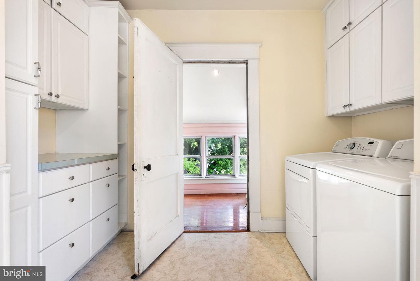 64 SALEM CHURCH RD, BOYCE, Virginia 22620, 4 Bedrooms Bedrooms, ,1 BathroomBathrooms,Residential,For sale,64 SALEM CHURCH RD,VACL2003834 MLS # VACL2003834