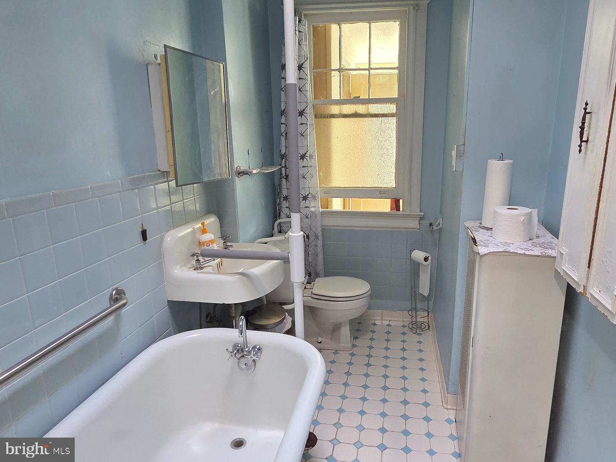 5235 5TH ST NW, WASHINGTON, District Of Columbia 20011, 3 Bedrooms Bedrooms, ,1 BathroomBathrooms,Residential,For sale,5235 5TH ST NW,DCDC2208810 MLS # DCDC2208810