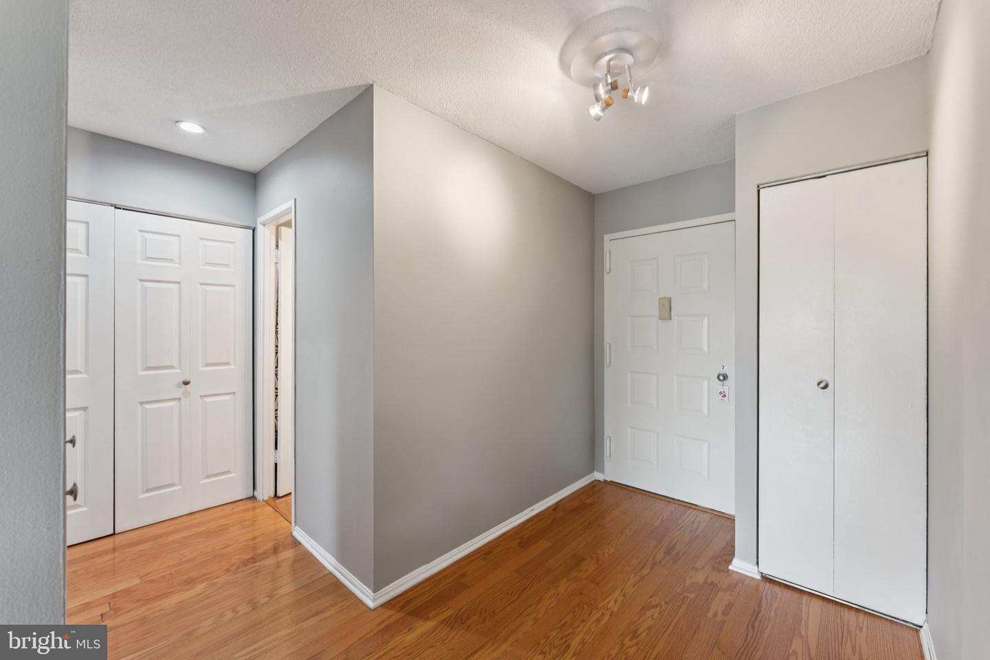 8360 GREENSBORO DR #516, MCLEAN, Virginia 22102, 1 Bedroom Bedrooms, ,1 BathroomBathrooms,Residential,For sale,8360 GREENSBORO DR #516,VAFX2253444 MLS # VAFX2253444