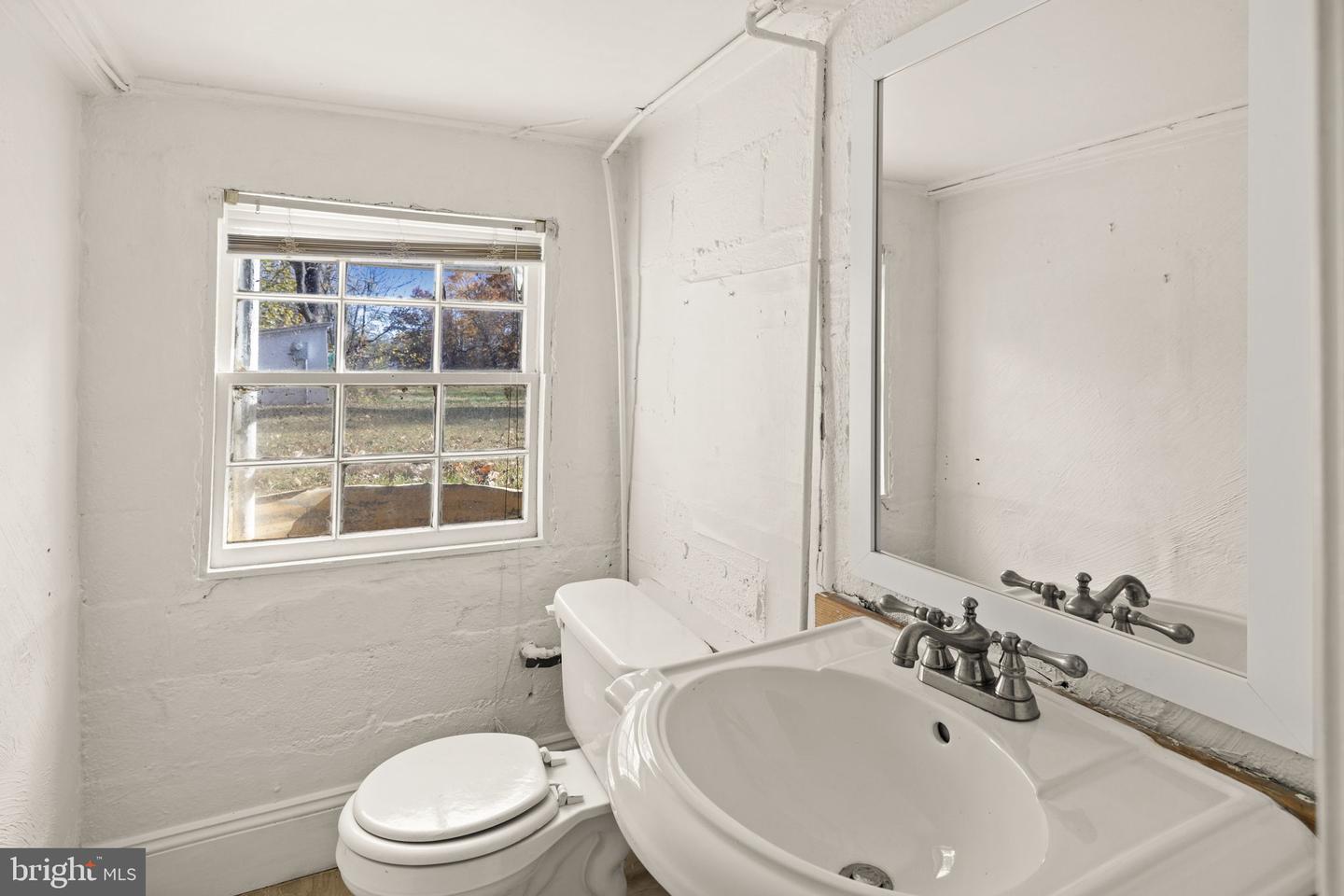 14280 CHESTNUT FORK RD., CULPEPER, Virginia 22701, 12 Bedrooms Bedrooms, ,5 BathroomsBathrooms,Residential,For sale,14280 CHESTNUT FORK RD.,VACU2010966 MLS # VACU2010966 14280 CHESTNUT FORK RD., CULPEPER, Virginia 22701, 12 Bedrooms Bedrooms, ,5 BathroomsBathrooms,Residential,For sale,14280 CHESTNUT FORK RD.,VACU2010966 MLS # VACU2010966