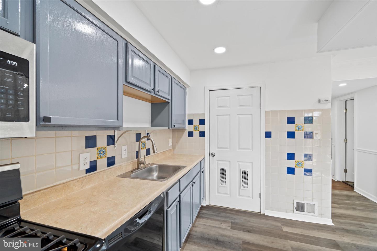 3509 BEALE CT, WOODBRIDGE, Virginia 22193, 3 Bedrooms Bedrooms, ,1 BathroomBathrooms,Residential,For sale,3509 BEALE CT,VAPW2098834 MLS # VAPW2098834
