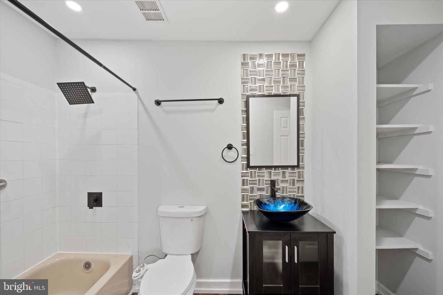 3509 BEALE CT, WOODBRIDGE, Virginia 22193, 3 Bedrooms Bedrooms, ,1 BathroomBathrooms,Residential,For sale,3509 BEALE CT,VAPW2098834 MLS # VAPW2098834