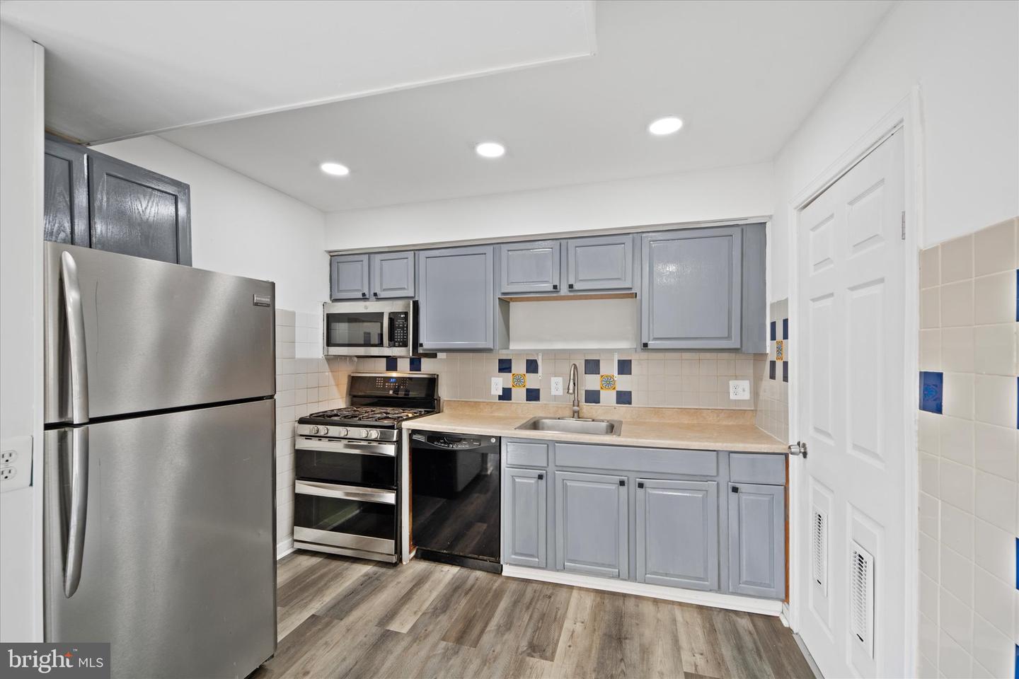 3509 BEALE CT, WOODBRIDGE, Virginia 22193, 3 Bedrooms Bedrooms, ,1 BathroomBathrooms,Residential,For sale,3509 BEALE CT,VAPW2098834 MLS # VAPW2098834