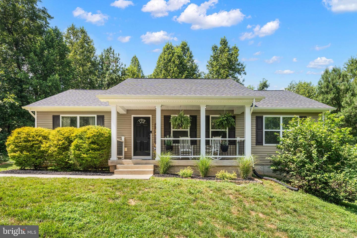6110 TOWLES MILL RD, SPOTSYLVANIA, Virginia 22551, 3 Bedrooms Bedrooms, ,3 BathroomsBathrooms,Residential,For sale,6110 TOWLES MILL RD,VASP2034586 MLS # VASP2034586
