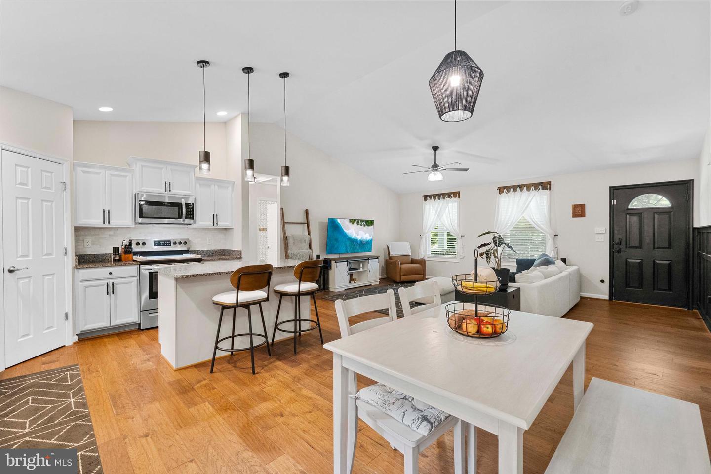 6110 TOWLES MILL RD, SPOTSYLVANIA, Virginia 22551, 3 Bedrooms Bedrooms, ,3 BathroomsBathrooms,Residential,For sale,6110 TOWLES MILL RD,VASP2034586 MLS # VASP2034586