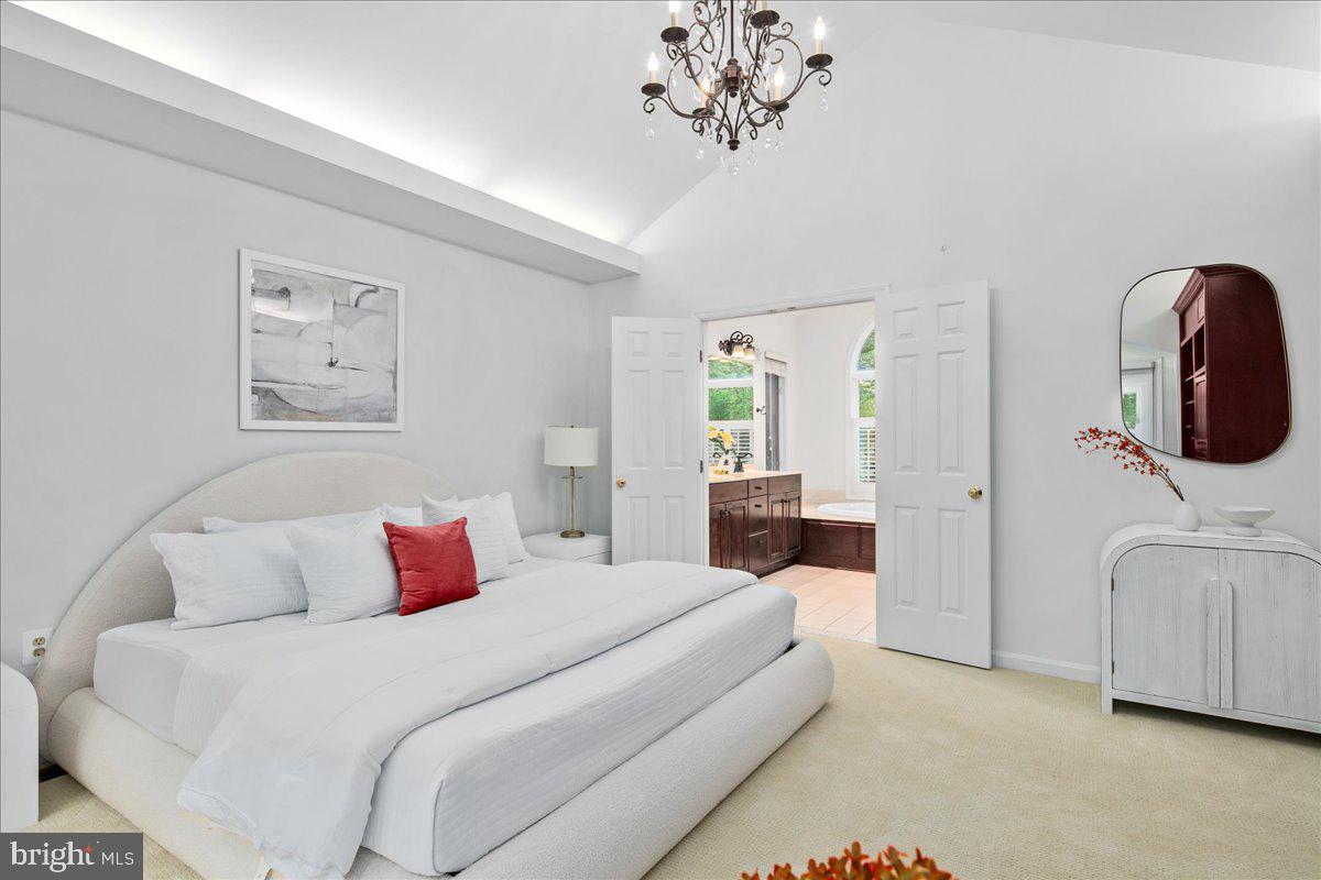 7058 IDYLWOOD RD, FALLS CHURCH, Virginia 22043, 5 Bedrooms Bedrooms, ,5 BathroomsBathrooms,Residential,For sale,7058 IDYLWOOD RD,VAFX2255908 MLS # VAFX2255908