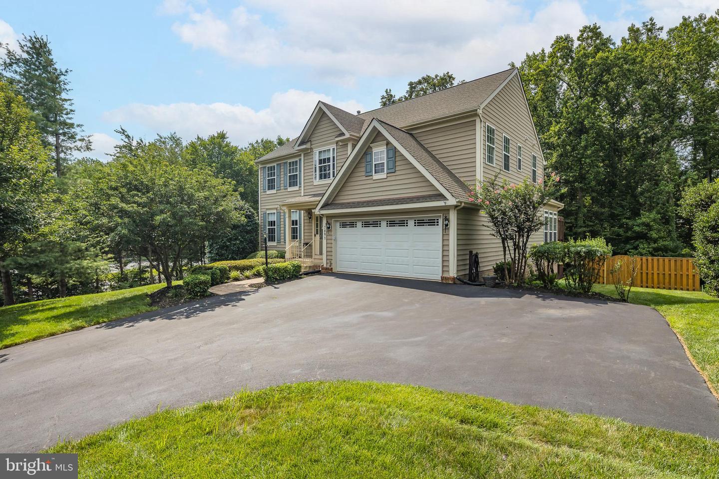 7891 MEADOWGATE DR, MANASSAS, Virginia 20112, 4 Bedrooms Bedrooms, ,3 BathroomsBathrooms,Residential,For sale,7891 MEADOWGATE DR,VAPW2099382 MLS # VAPW2099382