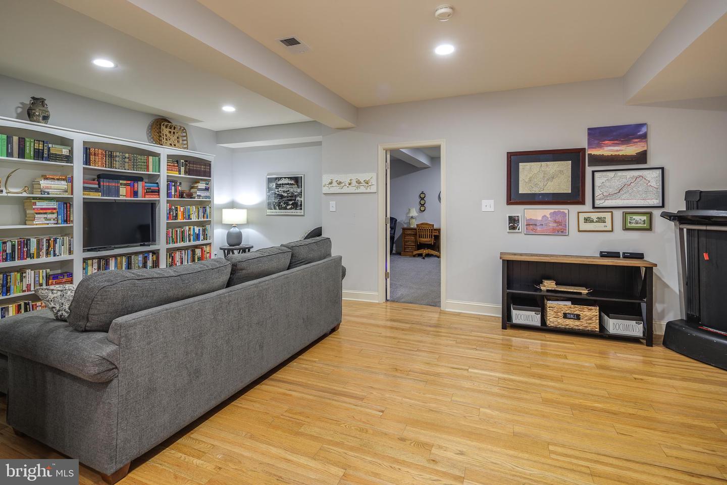 7891 MEADOWGATE DR, MANASSAS, Virginia 20112, 4 Bedrooms Bedrooms, ,3 BathroomsBathrooms,Residential,For sale,7891 MEADOWGATE DR,VAPW2099382 MLS # VAPW2099382