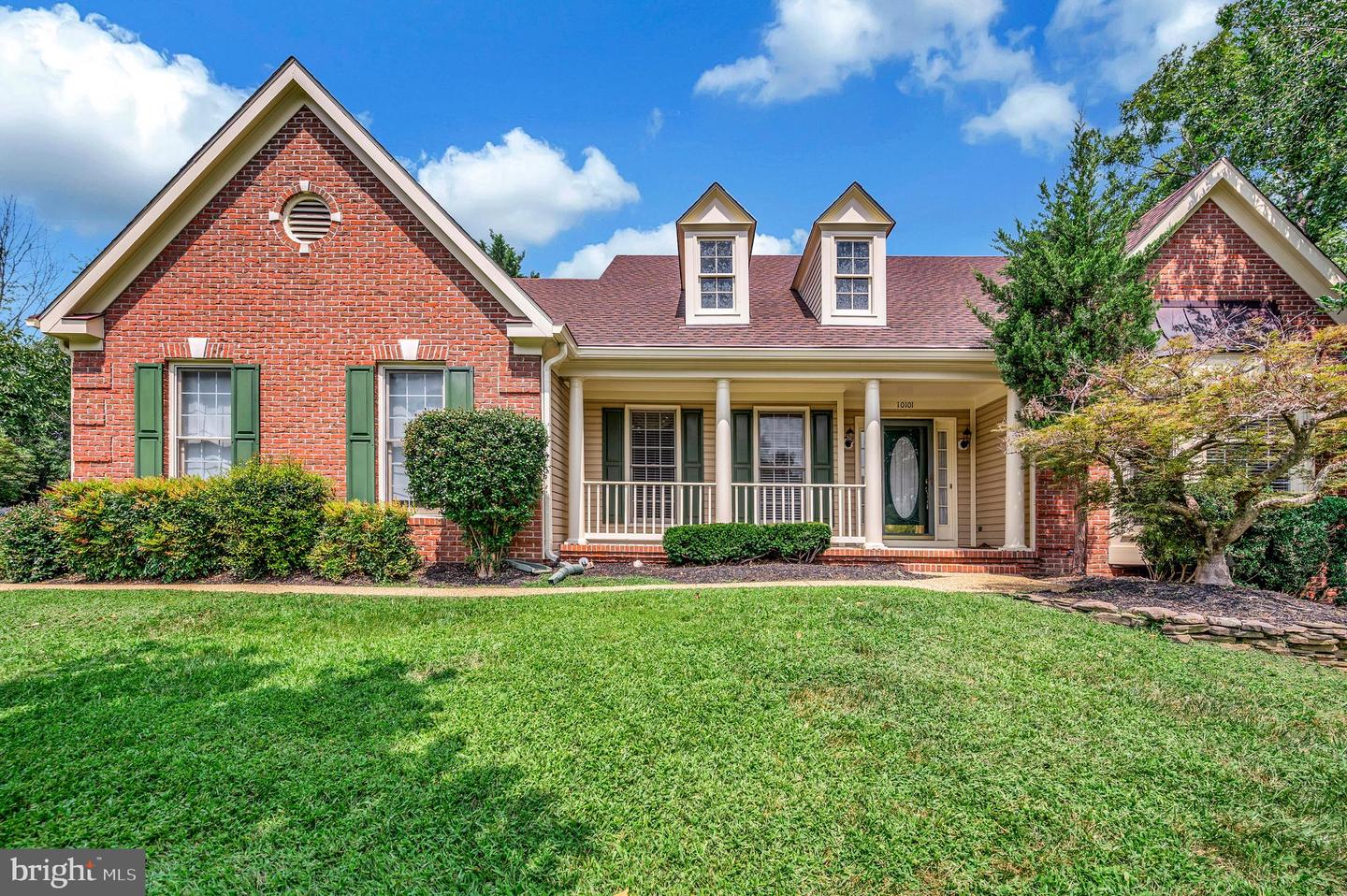 10101 FULLERTON CT, FREDERICKSBURG, Virginia 22408, 3 Bedrooms Bedrooms, ,3 BathroomsBathrooms,Residential,For sale,10101 FULLERTON CT,VASP2034794 MLS # VASP2034794