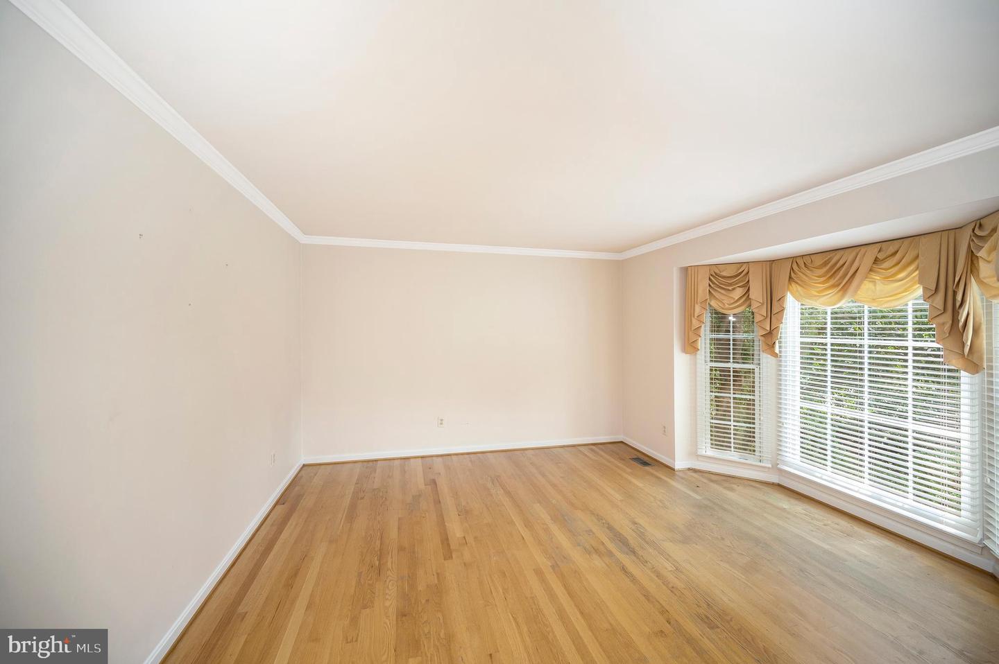 10101 FULLERTON CT, FREDERICKSBURG, Virginia 22408, 3 Bedrooms Bedrooms, ,3 BathroomsBathrooms,Residential,For sale,10101 FULLERTON CT,VASP2034794 MLS # VASP2034794