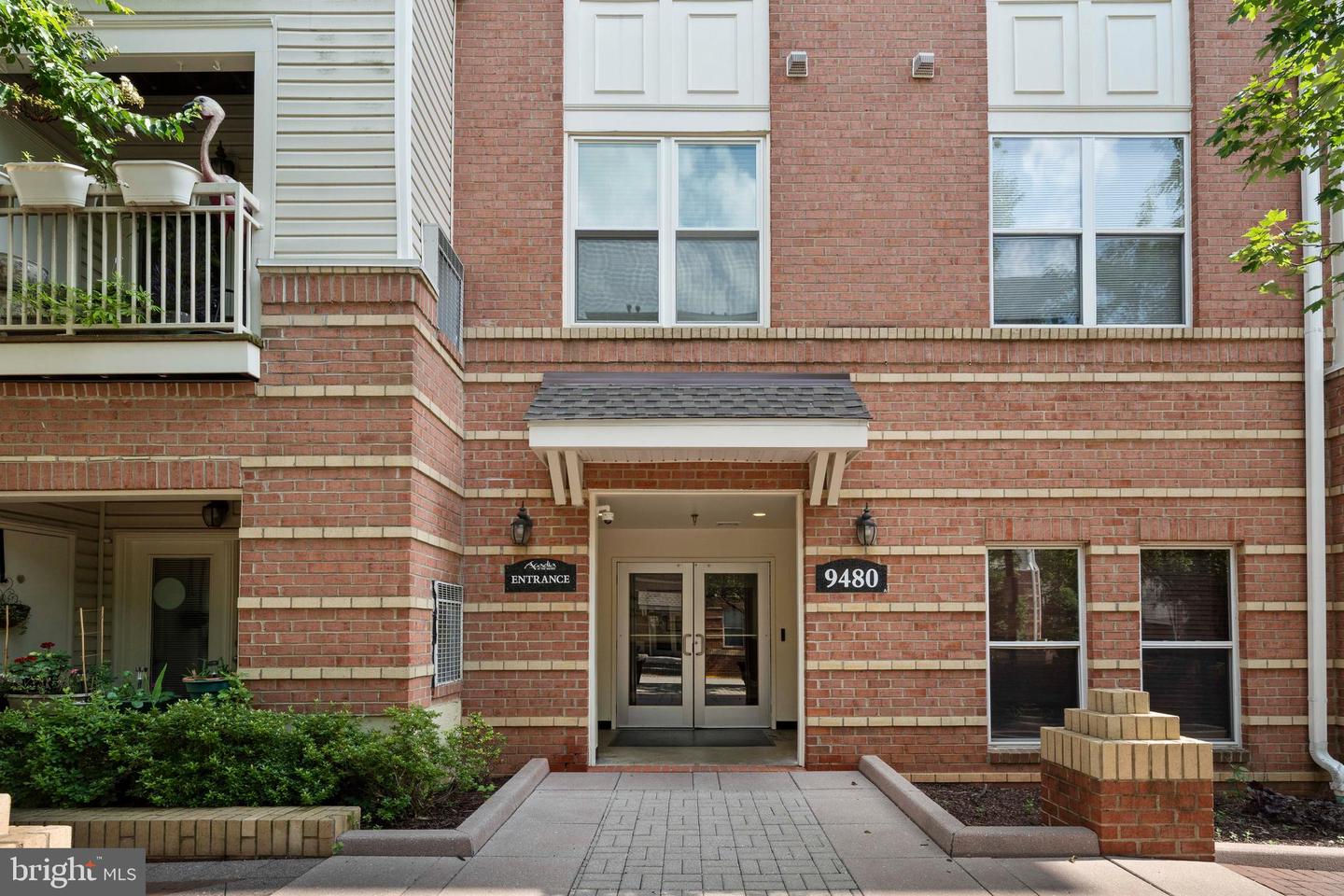 9480 VIRGINIA CENTER BLVD #329, VIENNA, Virginia 22181, 2 Bedrooms Bedrooms, ,2 BathroomsBathrooms,Residential,For sale,9480 VIRGINIA CENTER BLVD #329,VAFX2256424 MLS # VAFX2256424