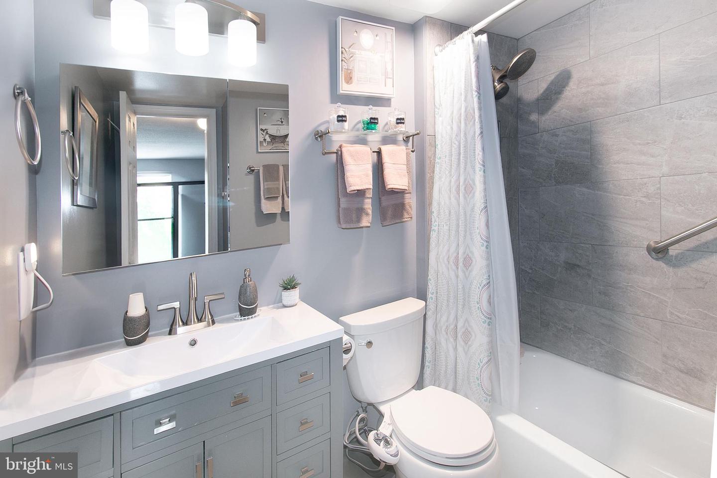 6300 STEVENSON AVE #609, ALEXANDRIA, Virginia 22304, 2 Bedrooms Bedrooms, ,2 BathroomsBathrooms,Residential,For sale,6300 STEVENSON AVE #609,VAAX2047794 MLS # VAAX2047794