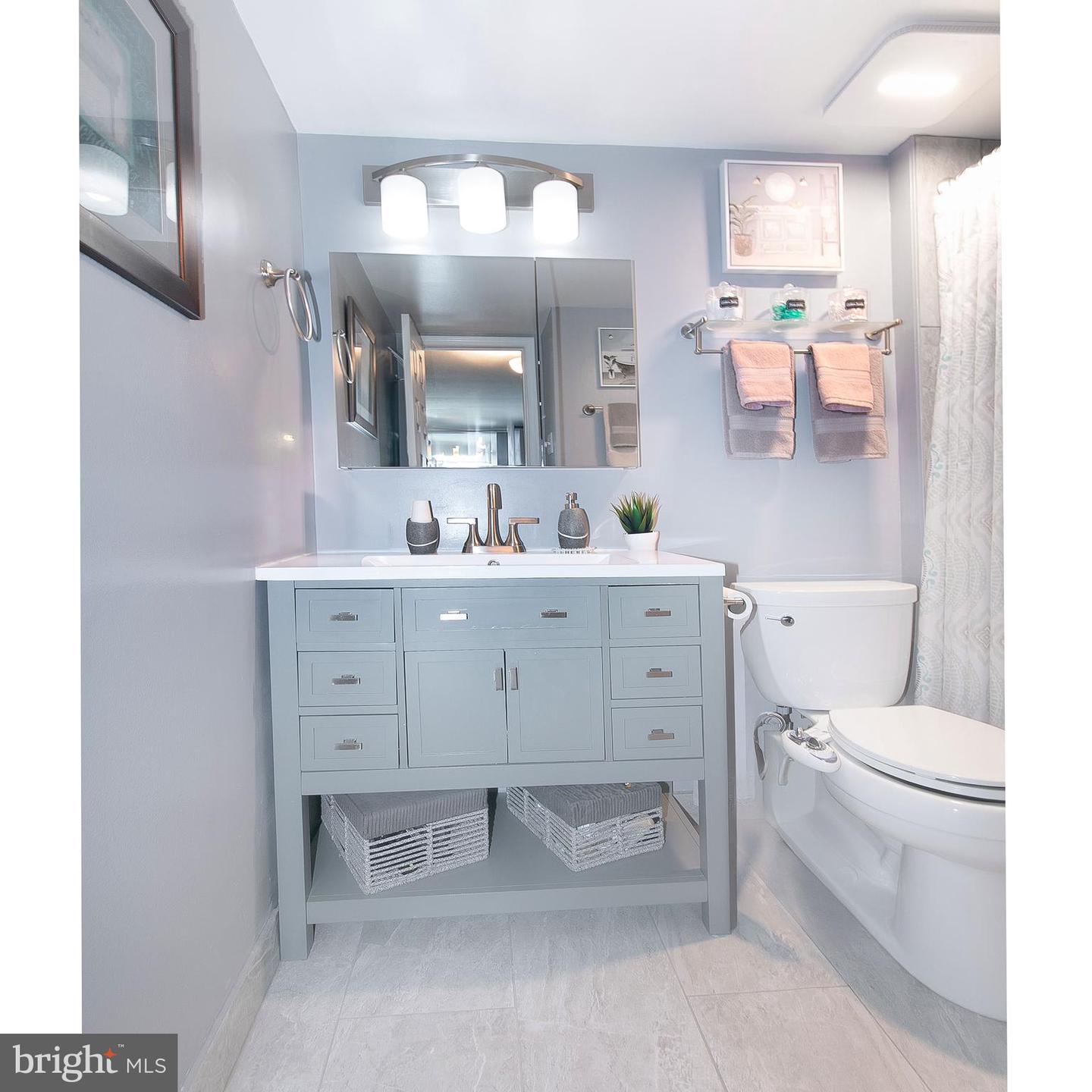 6300 STEVENSON AVE #609, ALEXANDRIA, Virginia 22304, 2 Bedrooms Bedrooms, ,2 BathroomsBathrooms,Residential,For sale,6300 STEVENSON AVE #609,VAAX2047794 MLS # VAAX2047794