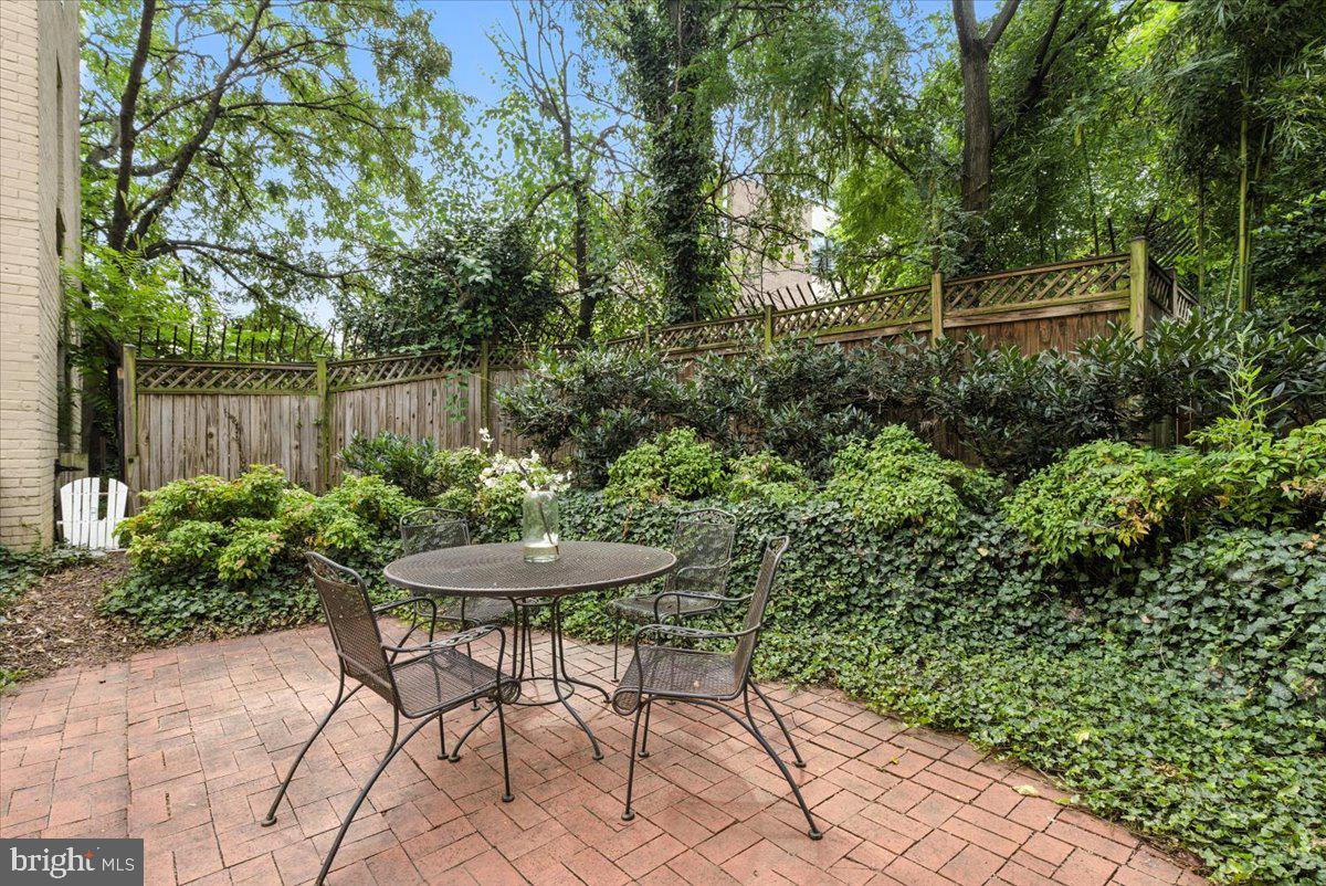 1367 K ST SE #B, WASHINGTON, District Of Columbia 20003, 1 Bedroom Bedrooms, ,1 BathroomBathrooms,Residential,For sale,1367 K ST SE #B,DCDC2213200 MLS # DCDC2213200