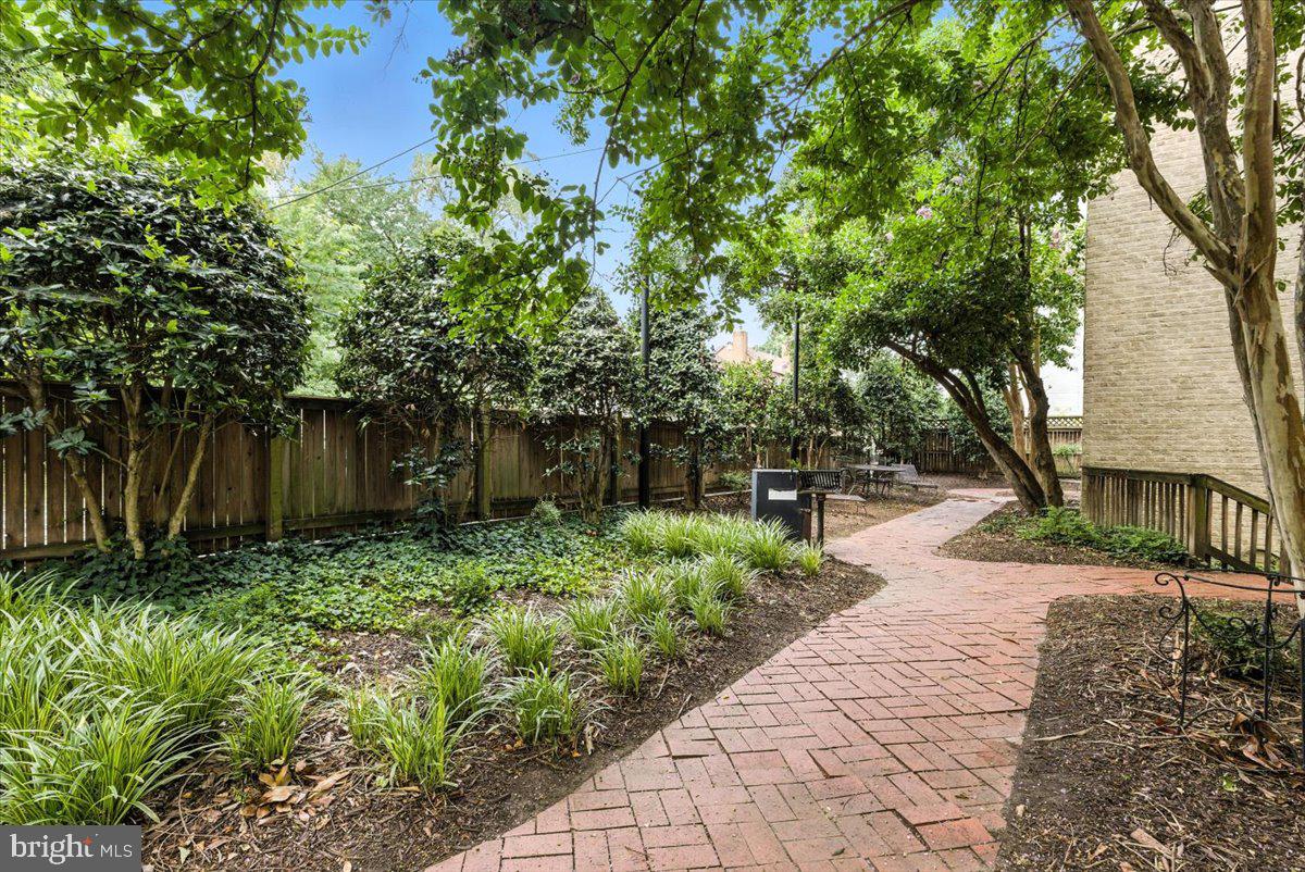 1367 K ST SE #B, WASHINGTON, District Of Columbia 20003, 1 Bedroom Bedrooms, ,1 BathroomBathrooms,Residential,For sale,1367 K ST SE #B,DCDC2213200 MLS # DCDC2213200