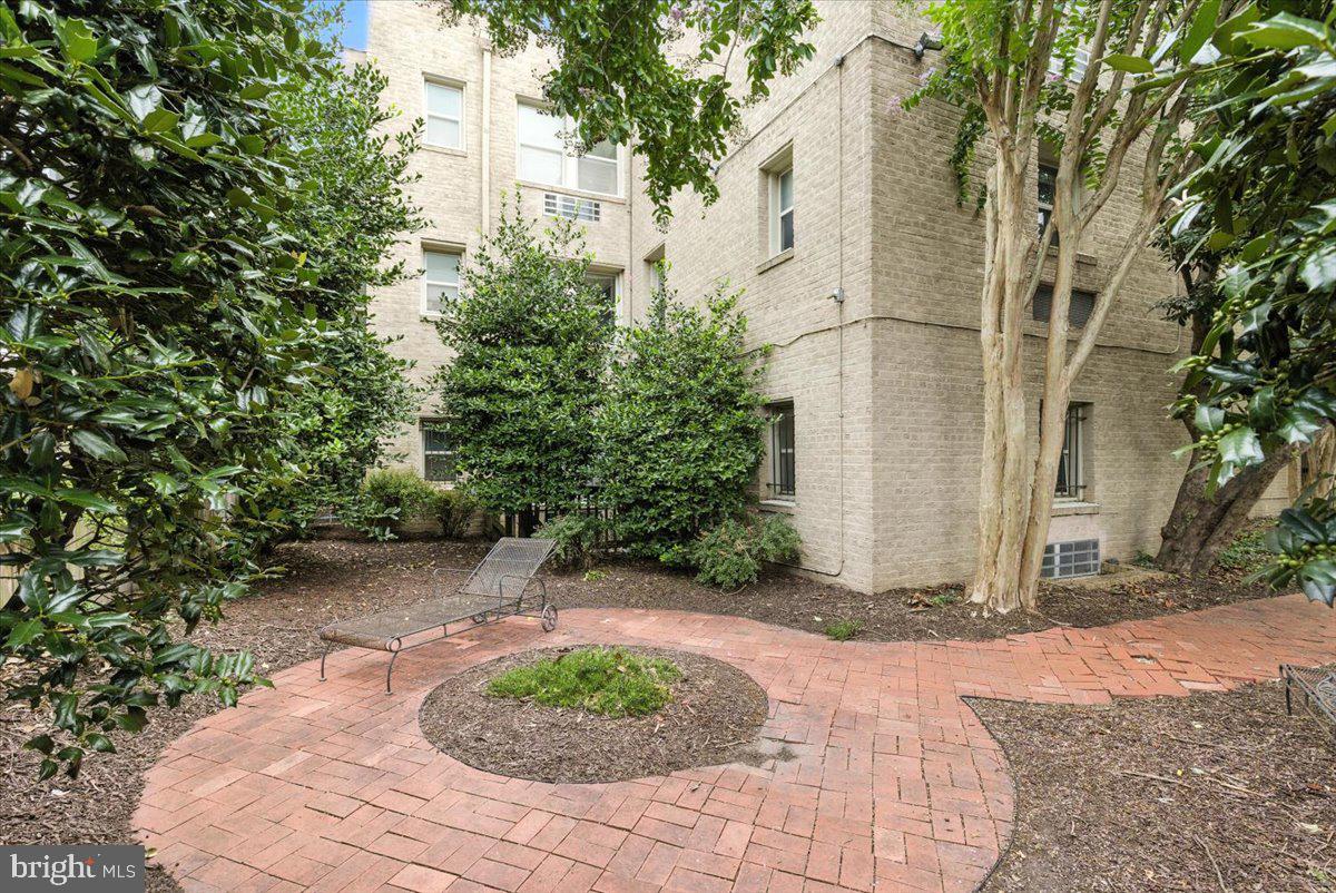 1367 K ST SE #B, WASHINGTON, District Of Columbia 20003, 1 Bedroom Bedrooms, ,1 BathroomBathrooms,Residential,For sale,1367 K ST SE #B,DCDC2213200 MLS # DCDC2213200