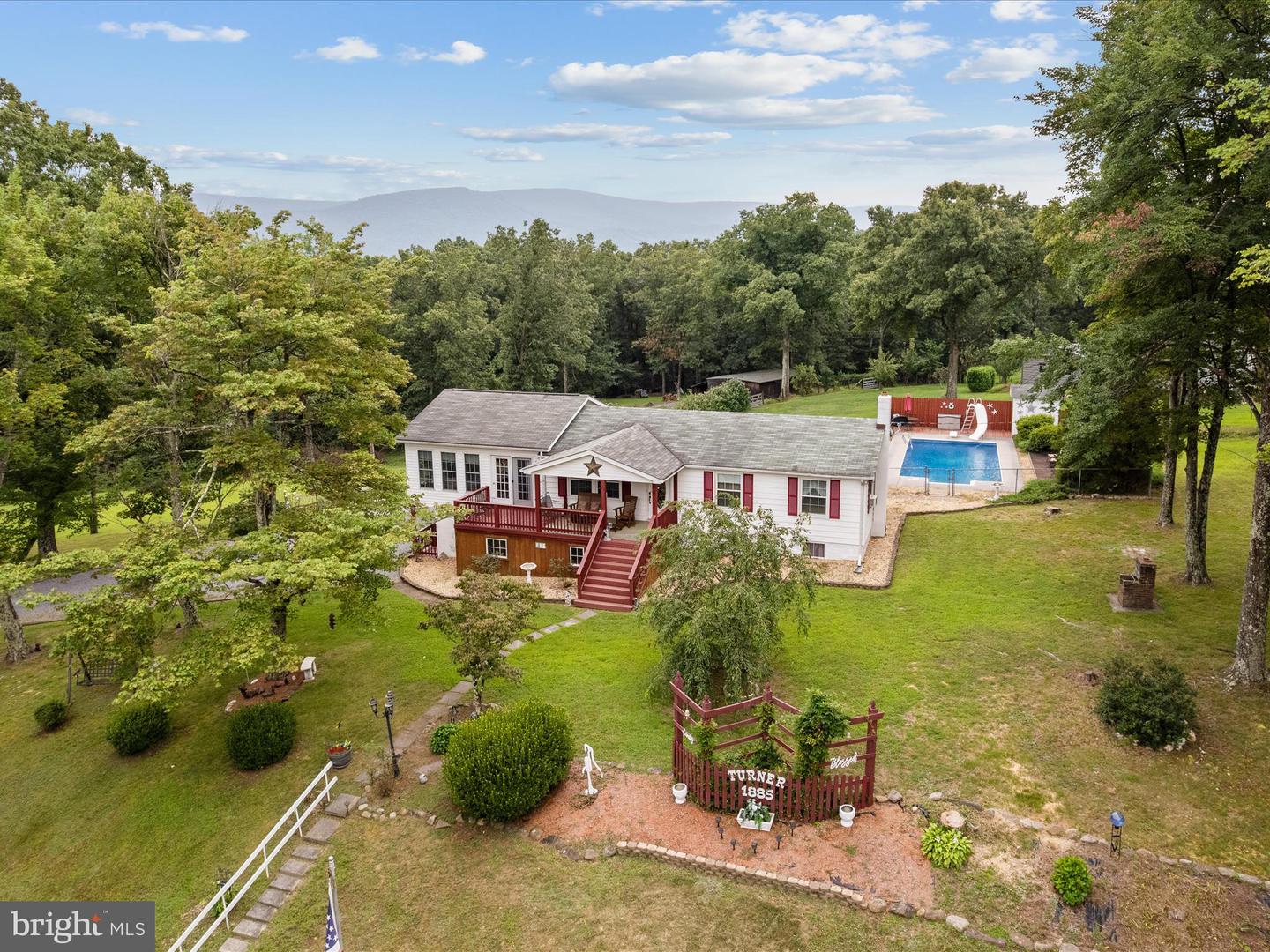1885 CARPERS PIKE, GORE, Virginia 22637, 3 Bedrooms Bedrooms, ,2 BathroomsBathrooms,Residential,For sale,1885 CARPERS PIKE,VAFV2035806 MLS # VAFV2035806