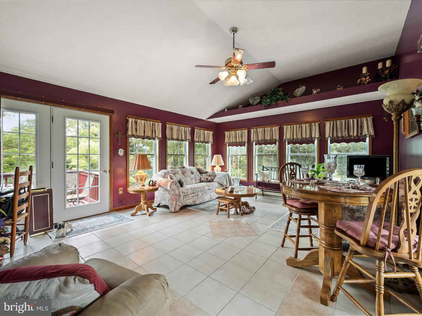 1885 CARPERS PIKE, GORE, Virginia 22637, 3 Bedrooms Bedrooms, ,2 BathroomsBathrooms,Residential,For sale,1885 CARPERS PIKE,VAFV2035806 MLS # VAFV2035806