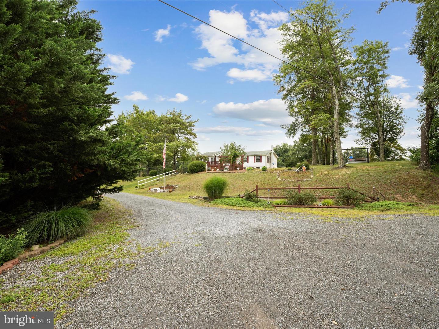 1885 CARPERS PIKE, GORE, Virginia 22637, 3 Bedrooms Bedrooms, ,2 BathroomsBathrooms,Residential,For sale,1885 CARPERS PIKE,VAFV2035806 MLS # VAFV2035806