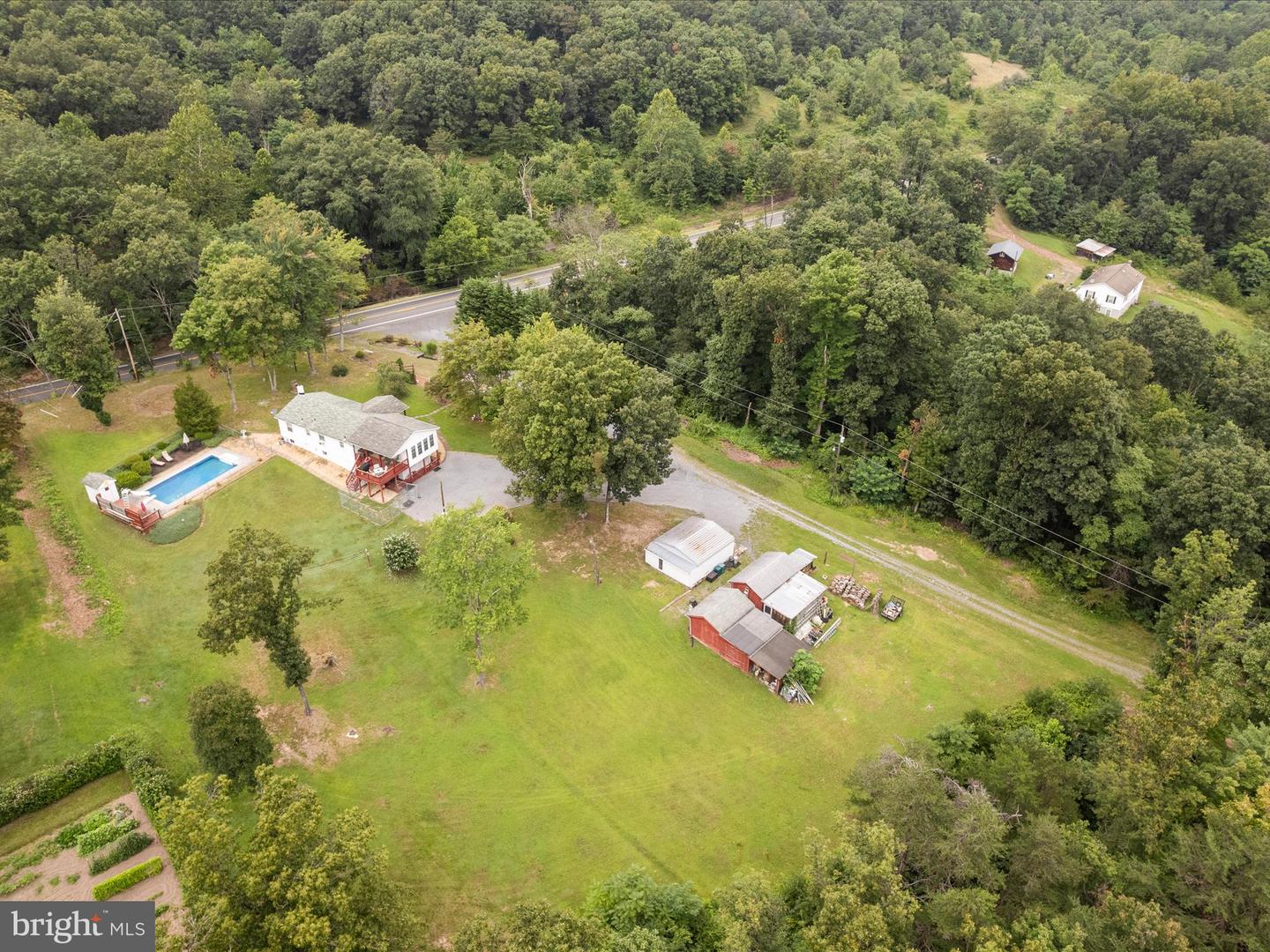 1885 CARPERS PIKE, GORE, Virginia 22637, 3 Bedrooms Bedrooms, ,2 BathroomsBathrooms,Residential,For sale,1885 CARPERS PIKE,VAFV2035806 MLS # VAFV2035806