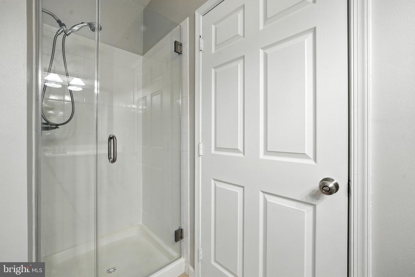 12909 CENTRE PARK CIR #403, HERNDON, Virginia 20171, 2 Bedrooms Bedrooms, ,2 BathroomsBathrooms,Residential,For sale,12909 CENTRE PARK CIR #403,VAFX2258964 MLS # VAFX2258964