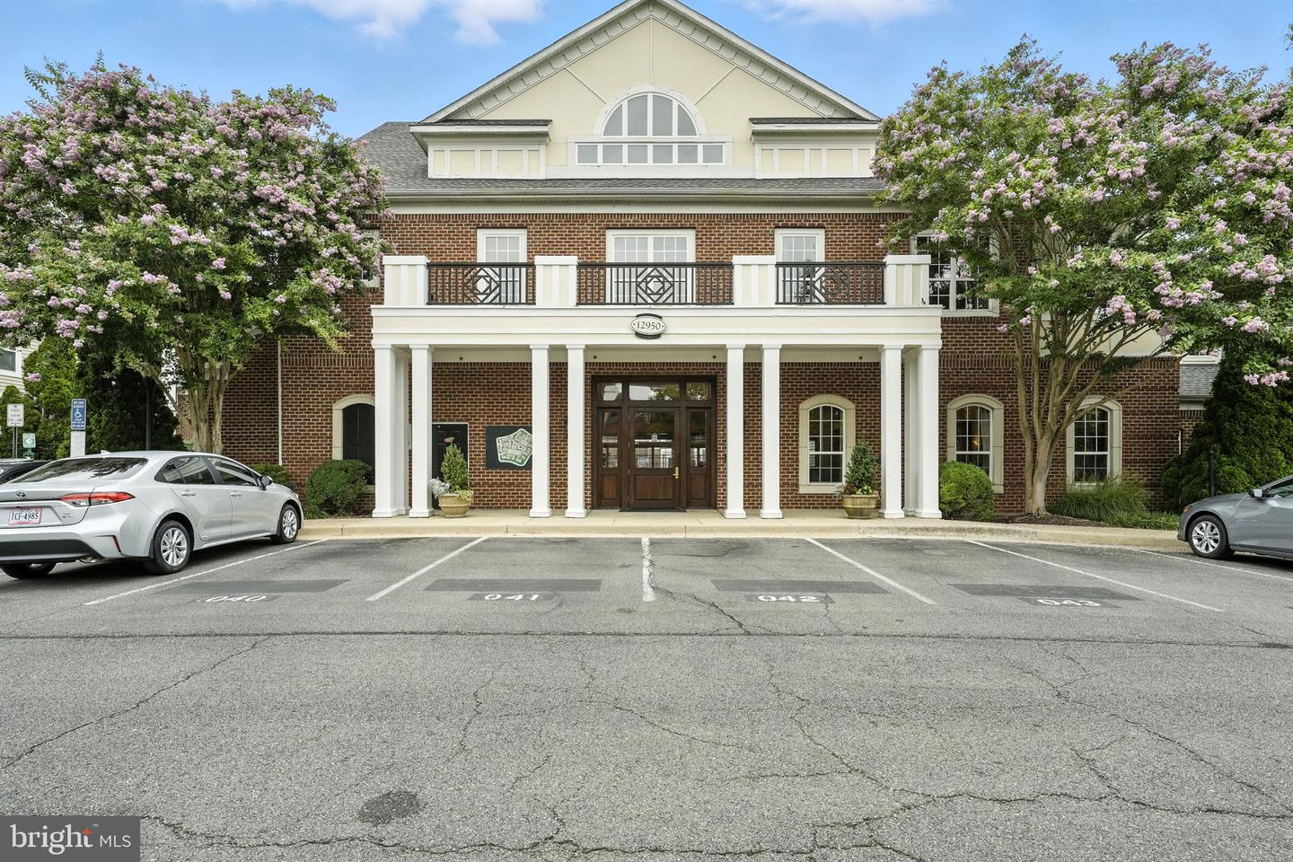12909 CENTRE PARK CIR #403, HERNDON, Virginia 20171, 2 Bedrooms Bedrooms, ,2 BathroomsBathrooms,Residential,For sale,12909 CENTRE PARK CIR #403,VAFX2258964 MLS # VAFX2258964