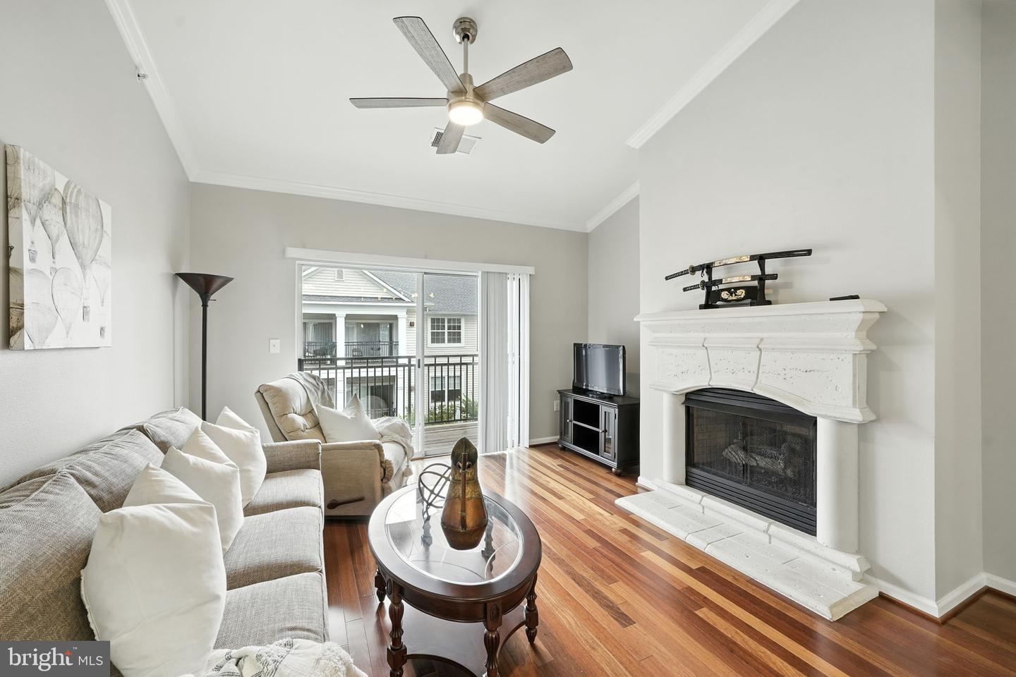 12909 CENTRE PARK CIR #403, HERNDON, Virginia 20171, 2 Bedrooms Bedrooms, ,2 BathroomsBathrooms,Residential,For sale,12909 CENTRE PARK CIR #403,VAFX2258964 MLS # VAFX2258964