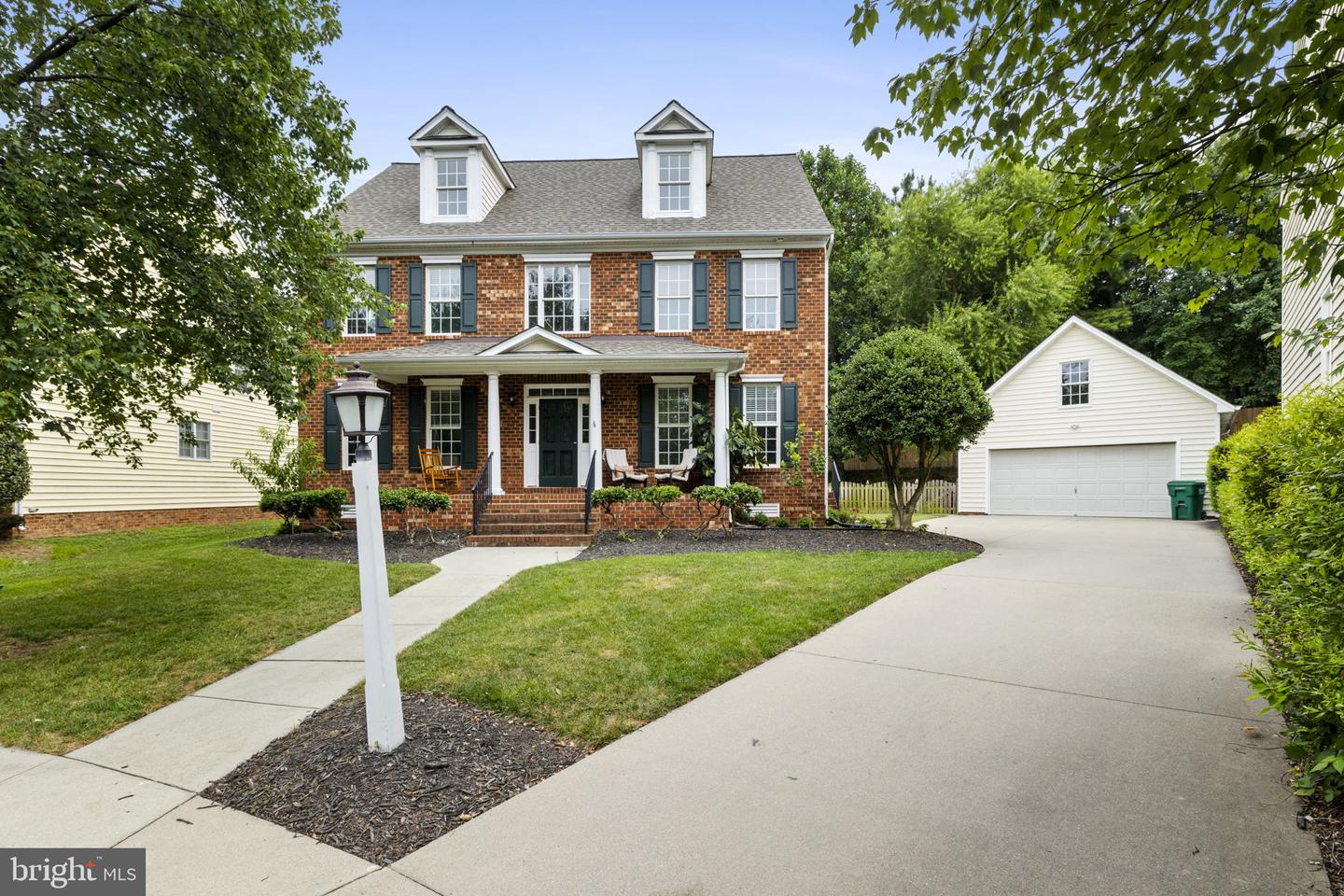 11600 COACHMANS CARRIAGE PL, GLEN ALLEN, Virginia 23059, 5 Bedrooms Bedrooms, 9 Rooms Rooms,3 BathroomsBathrooms,Residential,For sale,11600 COACHMANS CARRIAGE PL,VAHN2001016 MLS # VAHN2001016