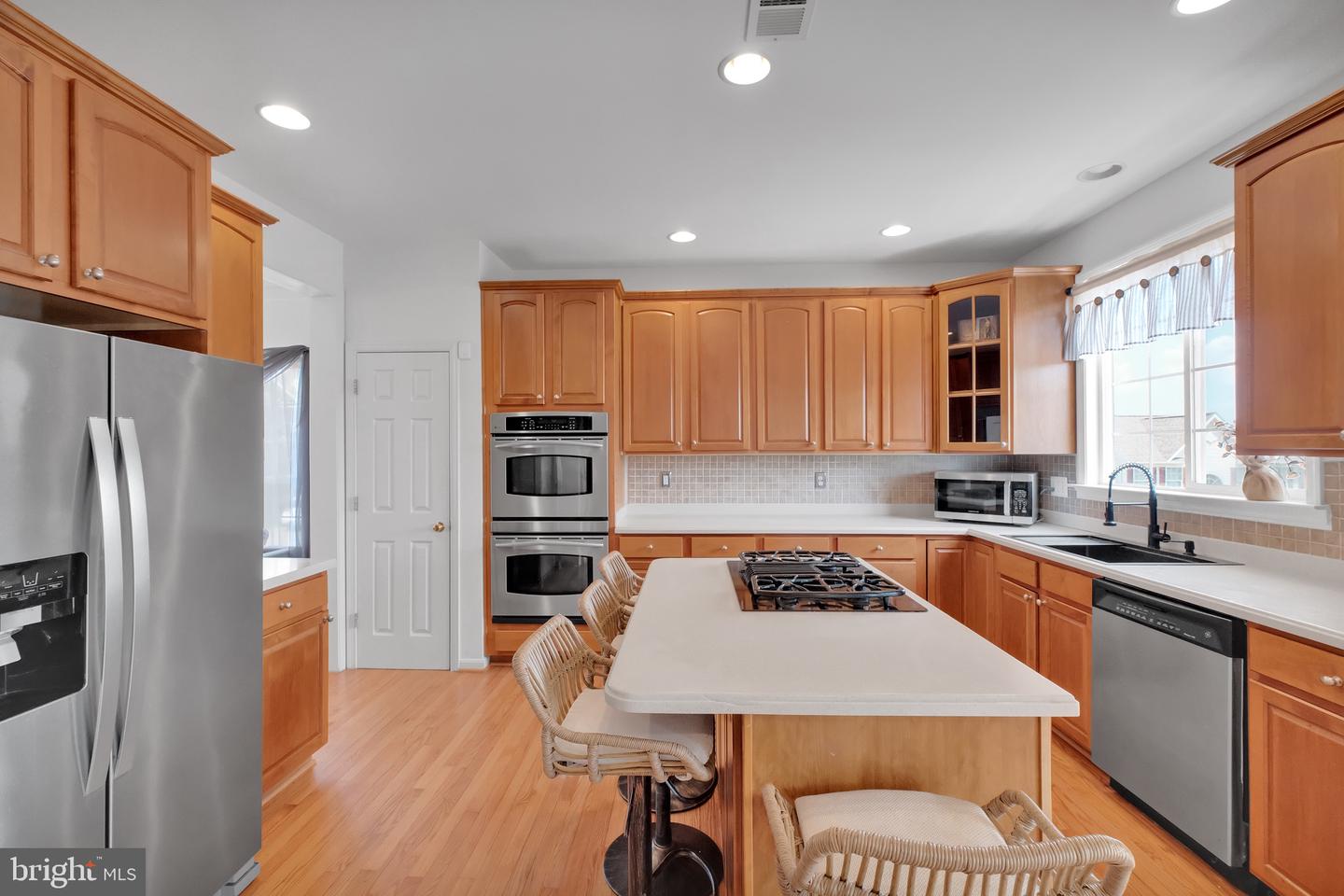 14349 FALLSMERE CIR, GAINESVILLE, Virginia 20155, 5 Bedrooms Bedrooms, ,3 BathroomsBathrooms,Residential,For sale,14349 FALLSMERE CIR,VAPW2100416 MLS # VAPW2100416