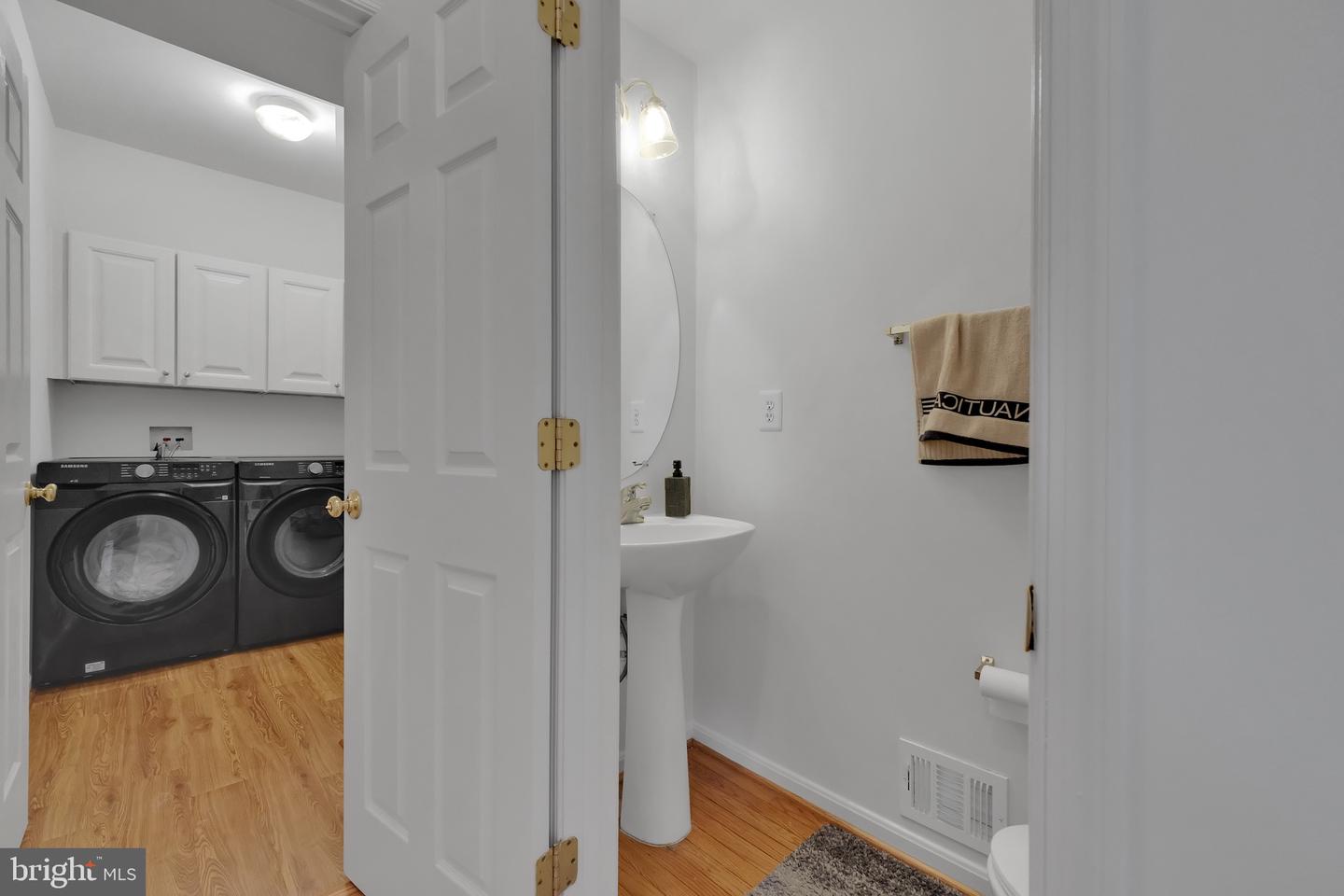 14349 FALLSMERE CIR, GAINESVILLE, Virginia 20155, 5 Bedrooms Bedrooms, ,3 BathroomsBathrooms,Residential,For sale,14349 FALLSMERE CIR,VAPW2100416 MLS # VAPW2100416