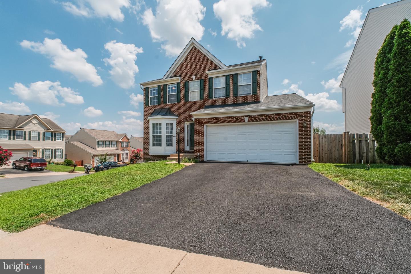 14349 FALLSMERE CIR, GAINESVILLE, Virginia 20155, 5 Bedrooms Bedrooms, ,3 BathroomsBathrooms,Residential,For sale,14349 FALLSMERE CIR,VAPW2100416 MLS # VAPW2100416