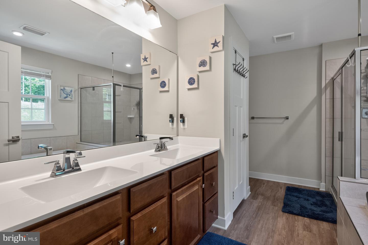 12 GRANVILLE DR, FREDERICKSBURG, Virginia 22405, 5 Bedrooms Bedrooms, ,3 BathroomsBathrooms,Residential,For sale,12 GRANVILLE DR,VAST2041346 MLS # VAST2041346