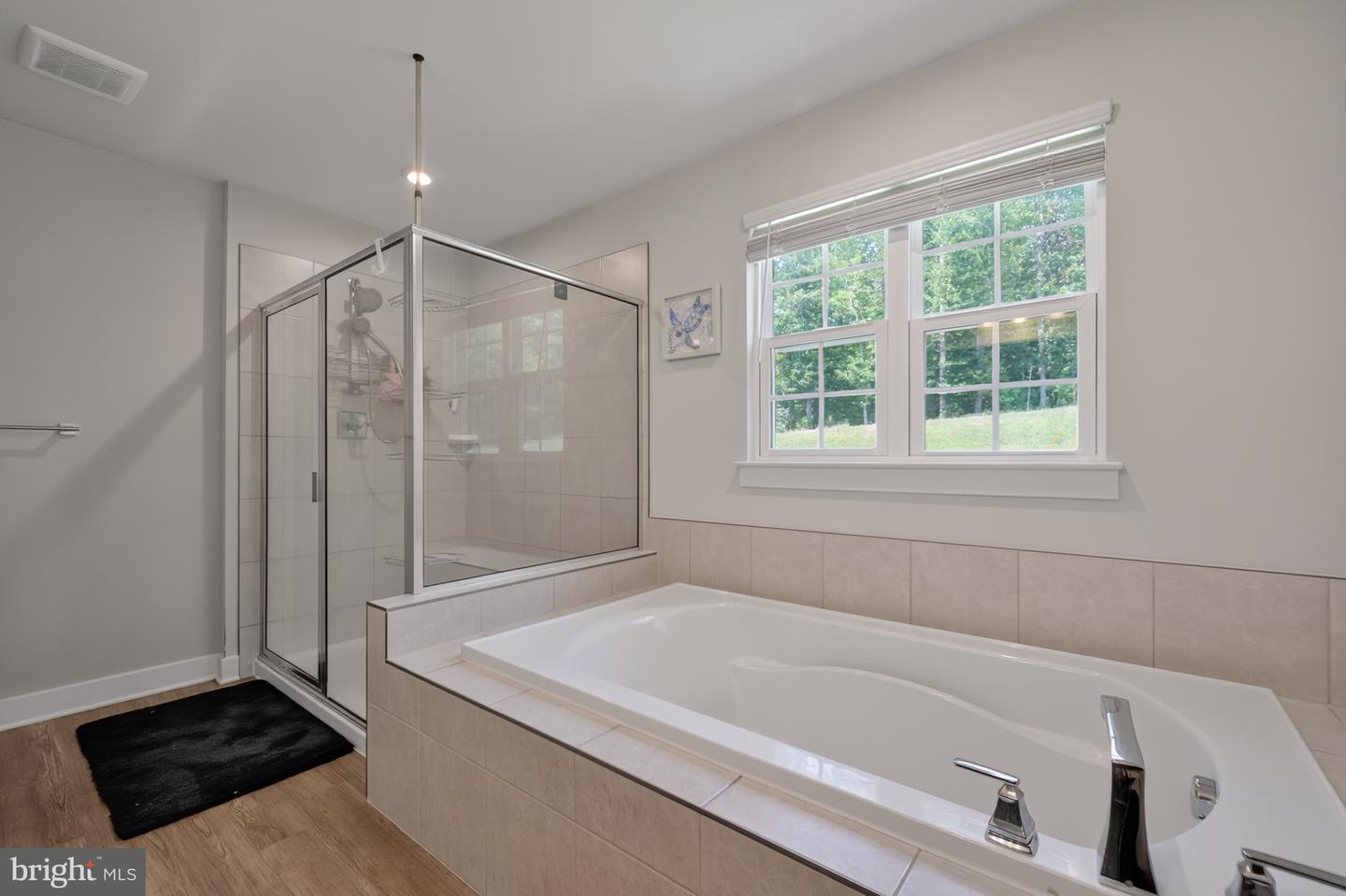 12 GRANVILLE DR, FREDERICKSBURG, Virginia 22405, 5 Bedrooms Bedrooms, ,3 BathroomsBathrooms,Residential,For sale,12 GRANVILLE DR,VAST2041346 MLS # VAST2041346