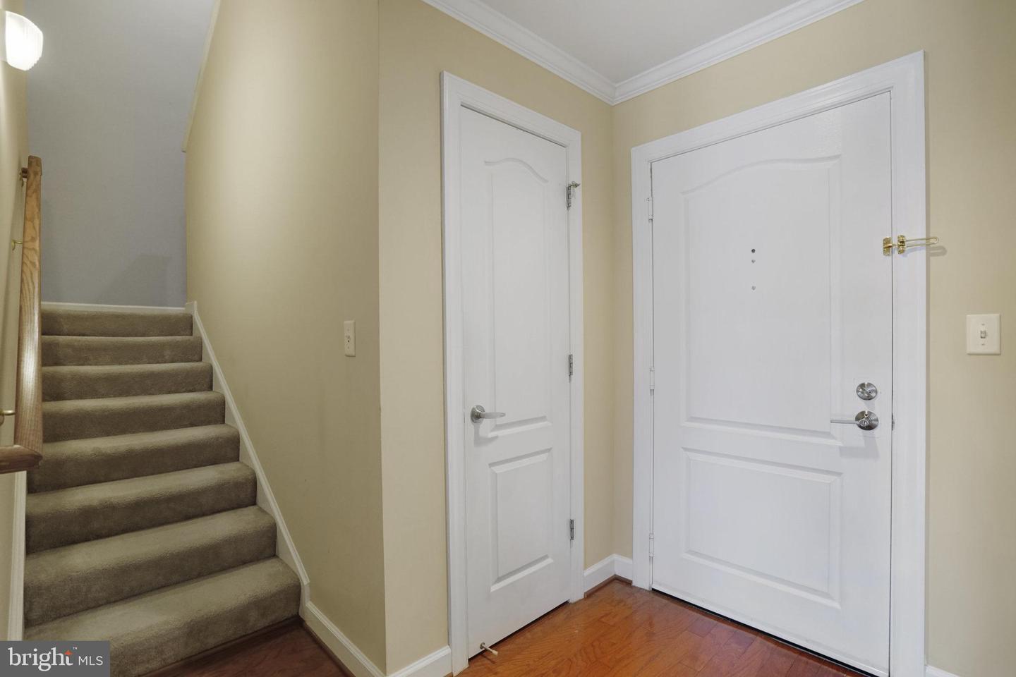 400 CAMERON STATION BLVD #438, ALEXANDRIA, Virginia 22304, 2 Bedrooms Bedrooms, ,2 BathroomsBathrooms,Residential,For sale,400 CAMERON STATION BLVD #438,VAAX2048102 MLS # VAAX2048102