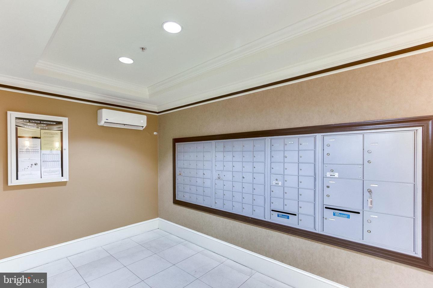 400 CAMERON STATION BLVD #438, ALEXANDRIA, Virginia 22304, 2 Bedrooms Bedrooms, ,2 BathroomsBathrooms,Residential,For sale,400 CAMERON STATION BLVD #438,VAAX2048102 MLS # VAAX2048102