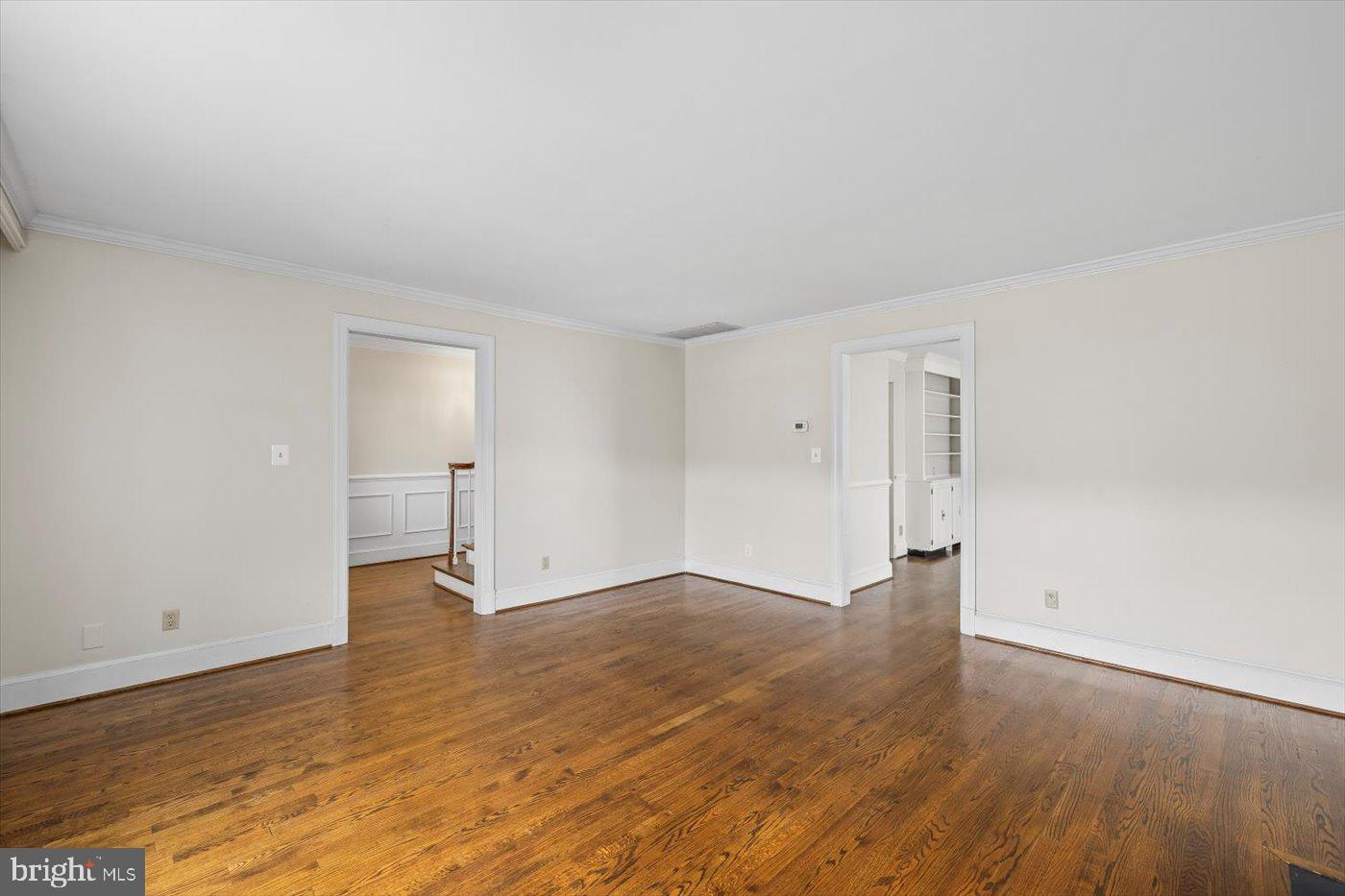 408 RIVERSIDE DR, FREDERICKSBURG, Virginia 22401, 3 Bedrooms Bedrooms, ,2 BathroomsBathrooms,Residential,For sale,408 RIVERSIDE DR,VAFB2008700 MLS # VAFB2008700