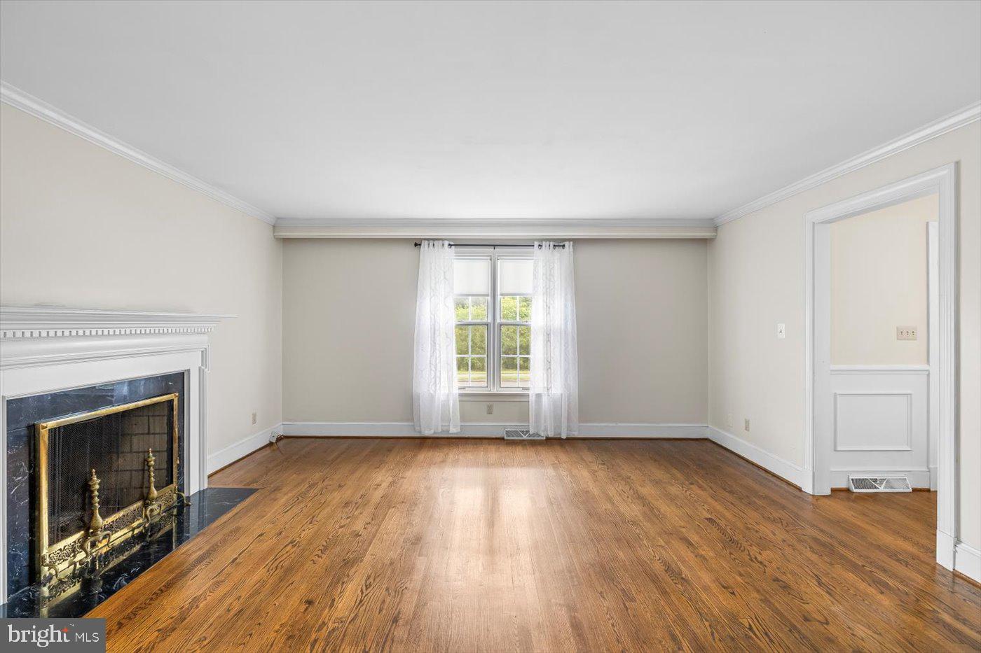 408 RIVERSIDE DR, FREDERICKSBURG, Virginia 22401, 3 Bedrooms Bedrooms, ,2 BathroomsBathrooms,Residential,For sale,408 RIVERSIDE DR,VAFB2008700 MLS # VAFB2008700