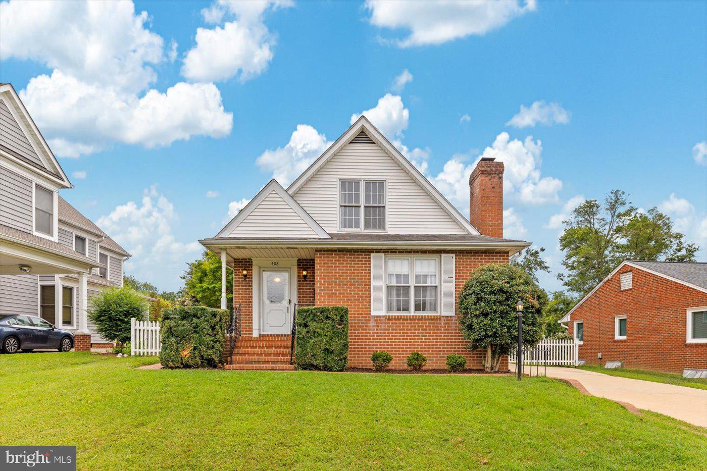 408 RIVERSIDE DR, FREDERICKSBURG, Virginia 22401, 3 Bedrooms Bedrooms, ,2 BathroomsBathrooms,Residential,For sale,408 RIVERSIDE DR,VAFB2008700 MLS # VAFB2008700