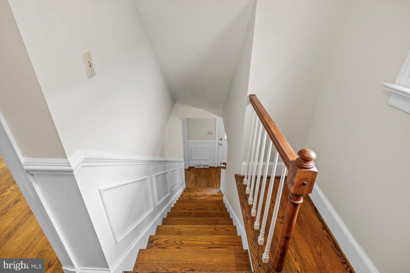 408 RIVERSIDE DR, FREDERICKSBURG, Virginia 22401, 3 Bedrooms Bedrooms, ,2 BathroomsBathrooms,Residential,For sale,408 RIVERSIDE DR,VAFB2008700 MLS # VAFB2008700