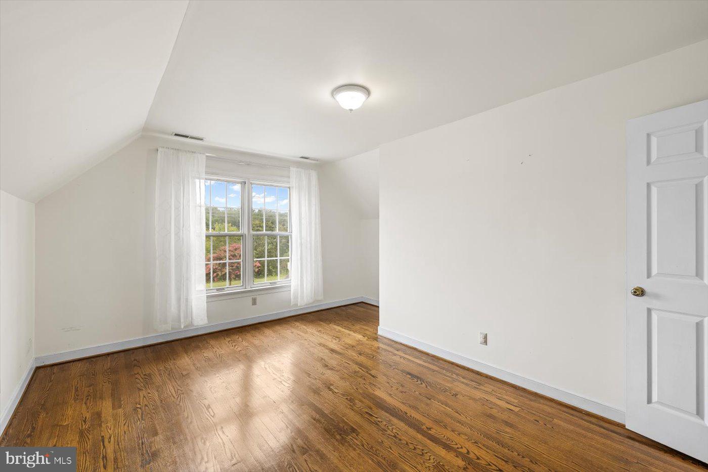 408 RIVERSIDE DR, FREDERICKSBURG, Virginia 22401, 3 Bedrooms Bedrooms, ,2 BathroomsBathrooms,Residential,For sale,408 RIVERSIDE DR,VAFB2008700 MLS # VAFB2008700