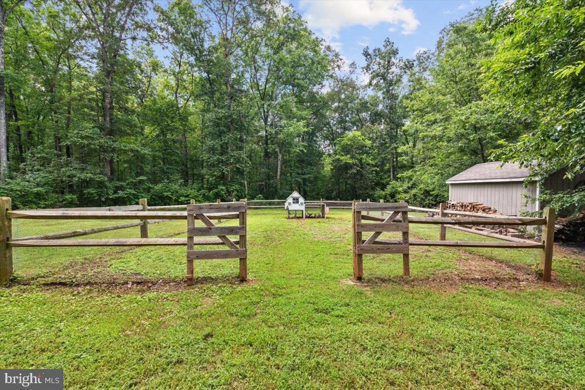 13944 ADEN RD, NOKESVILLE, Virginia 20181, 4 Bedrooms Bedrooms, ,4 BathroomsBathrooms,Residential,For sale,13944 ADEN RD,VAPW2100500 MLS # VAPW2100500