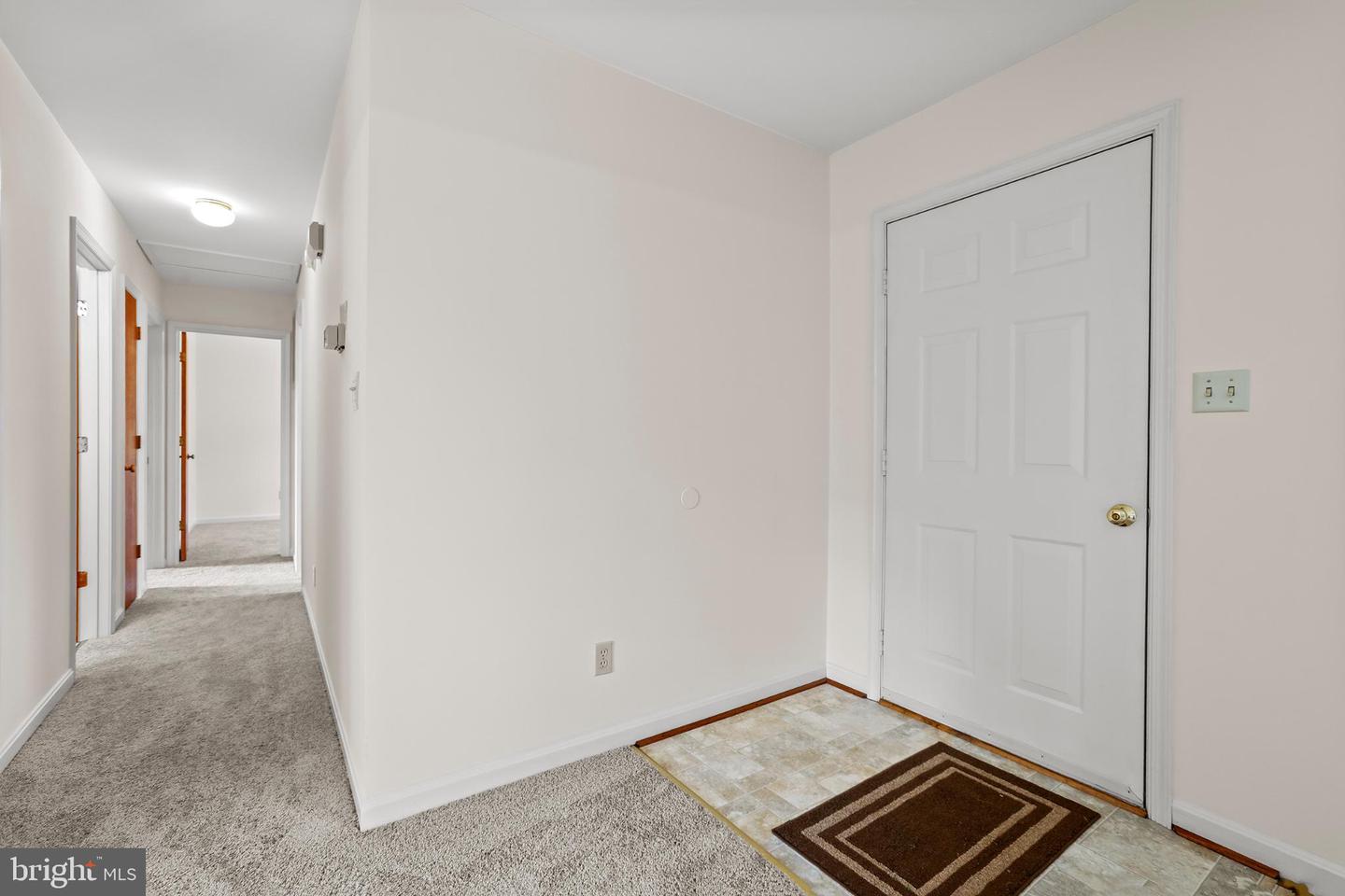 806 SHAMROCK DR, FREDERICKSBURG, Virginia 22407, 3 Bedrooms Bedrooms, 5 Rooms Rooms,2 BathroomsBathrooms,Residential,For sale,806 SHAMROCK DR,VASP2035126 MLS # VASP2035126