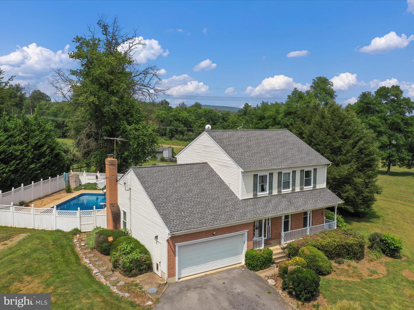 341 WARM SPRINGS RD, WINCHESTER, Virginia 22603, 4 Bedrooms Bedrooms, ,2 BathroomsBathrooms,Residential,For sale,341 WARM SPRINGS RD,VAFV2035778 MLS # VAFV2035778