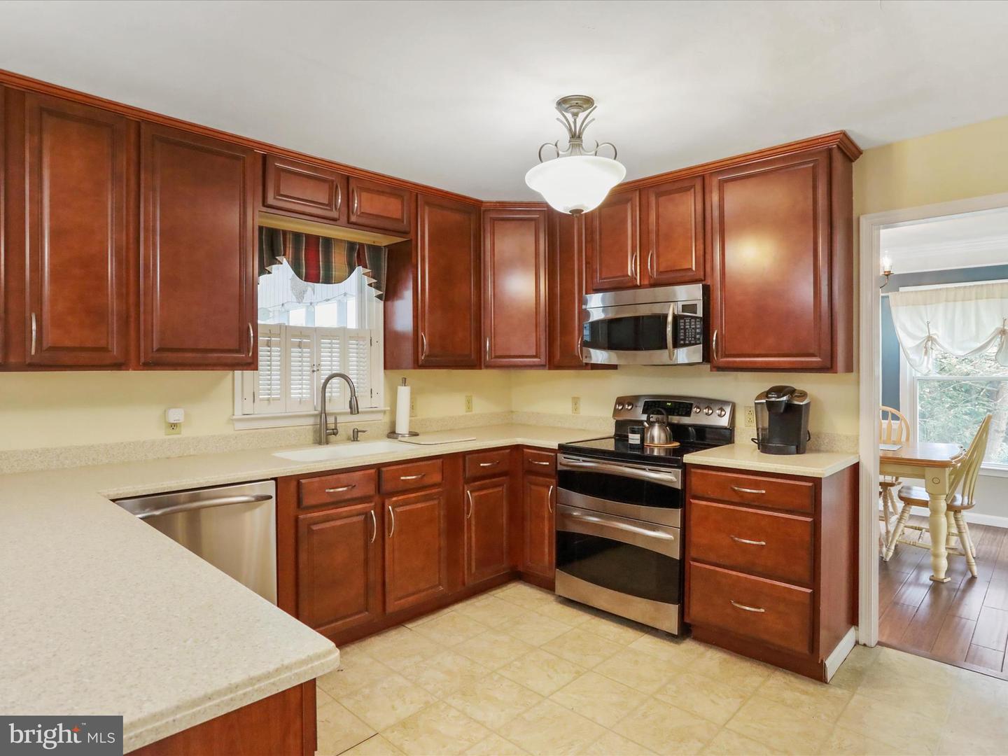 341 WARM SPRINGS RD, WINCHESTER, Virginia 22603, 4 Bedrooms Bedrooms, ,2 BathroomsBathrooms,Residential,For sale,341 WARM SPRINGS RD,VAFV2035778 MLS # VAFV2035778