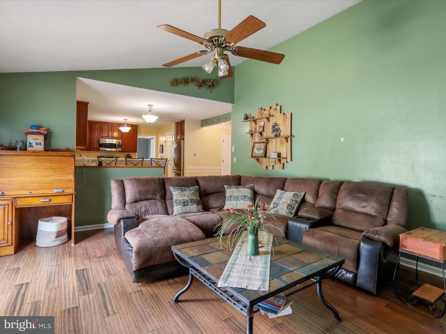341 WARM SPRINGS RD, WINCHESTER, Virginia 22603, 4 Bedrooms Bedrooms, ,2 BathroomsBathrooms,Residential,For sale,341 WARM SPRINGS RD,VAFV2035778 MLS # VAFV2035778