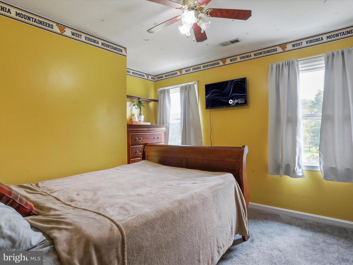 341 WARM SPRINGS RD, WINCHESTER, Virginia 22603, 4 Bedrooms Bedrooms, ,2 BathroomsBathrooms,Residential,For sale,341 WARM SPRINGS RD,VAFV2035778 MLS # VAFV2035778